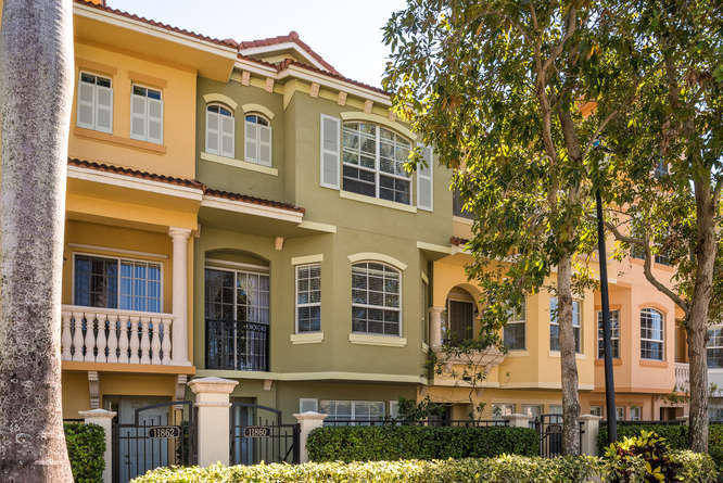 11860 Valencia Gardens, Palm Beach Gardens FL 33410
