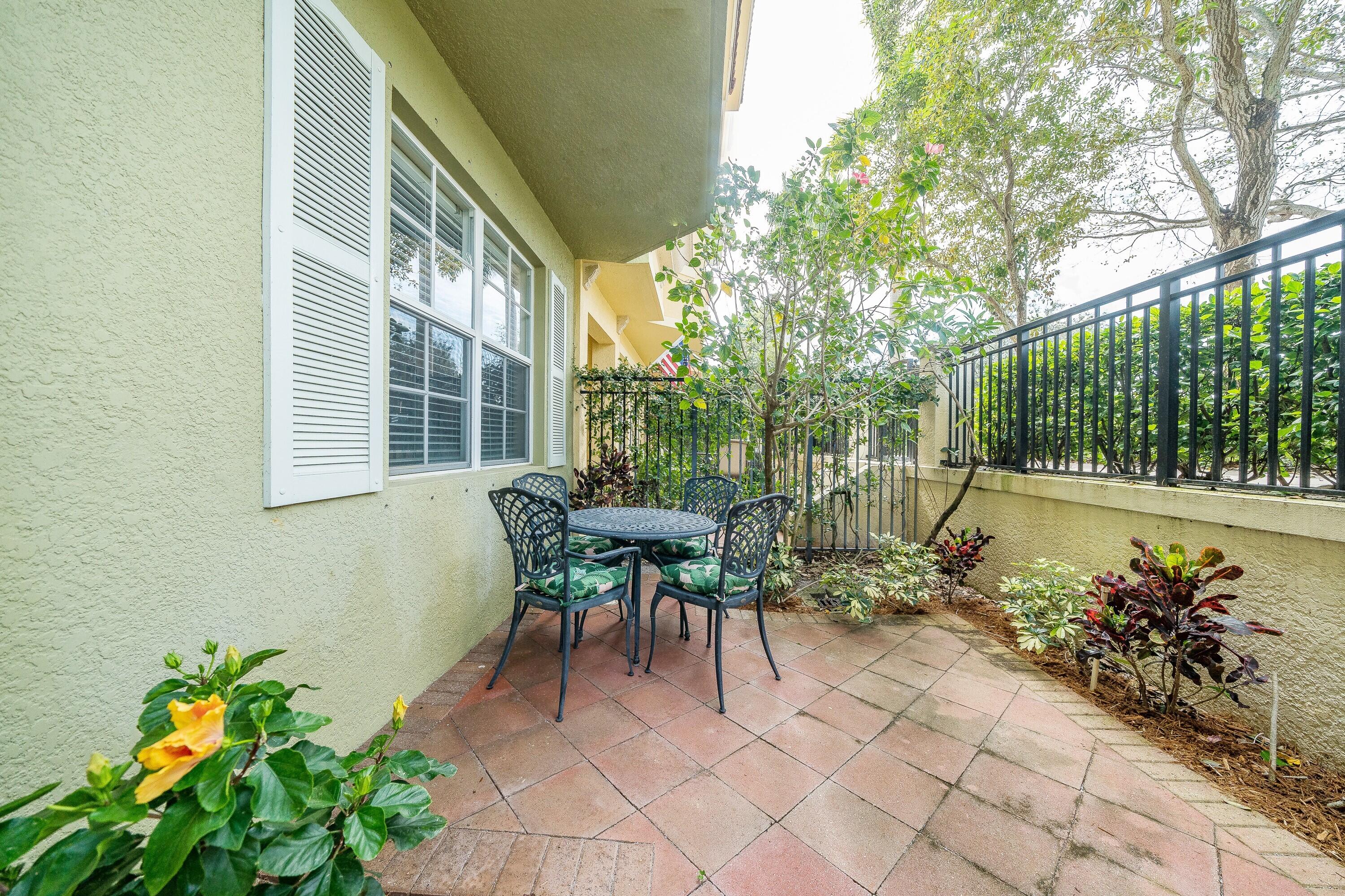 11860 Valencia Gardens, Palm Beach Gardens FL 33410