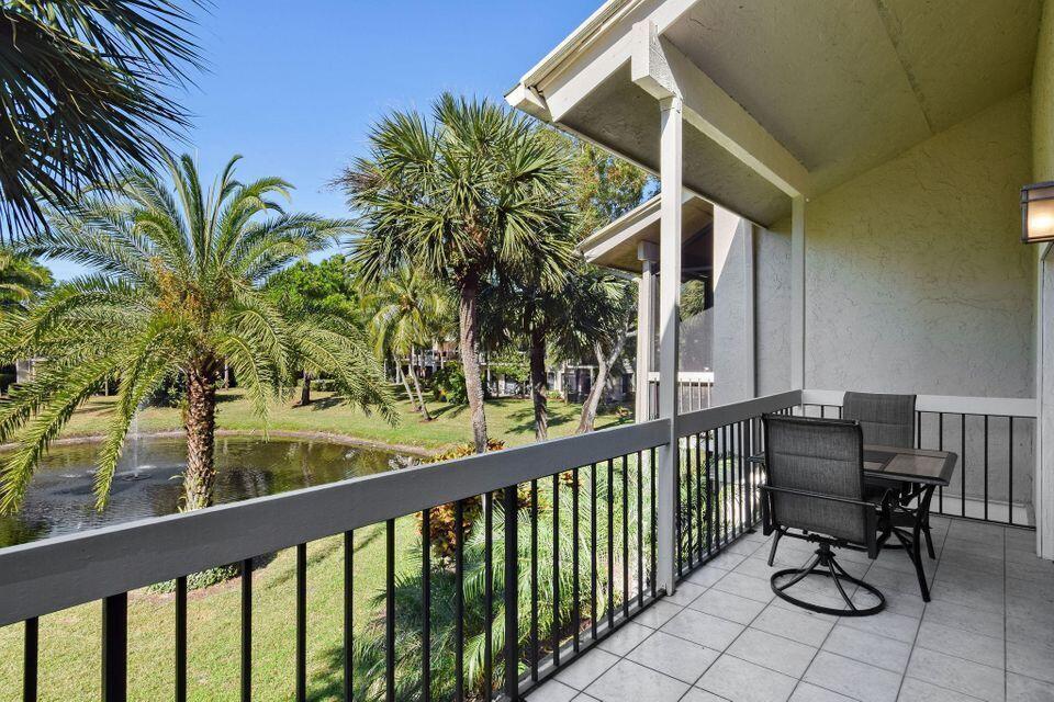 11863 Wimbledon #508, Wellington FL 33414