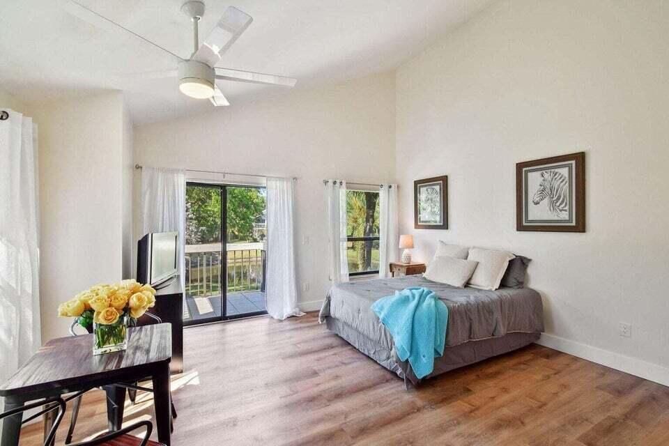 11863 Wimbledon #508, Wellington FL 33414