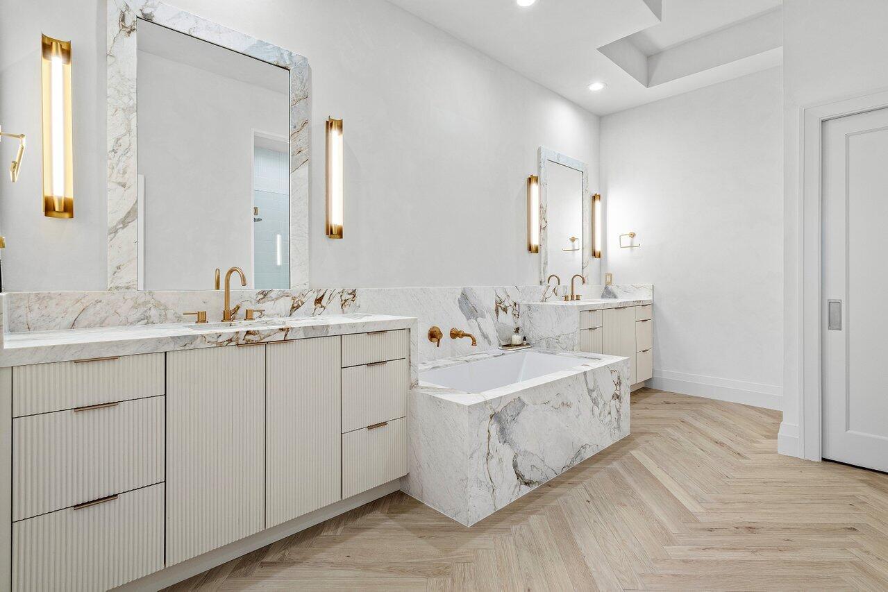 801 S Olive #427, West Palm Beach FL 33401