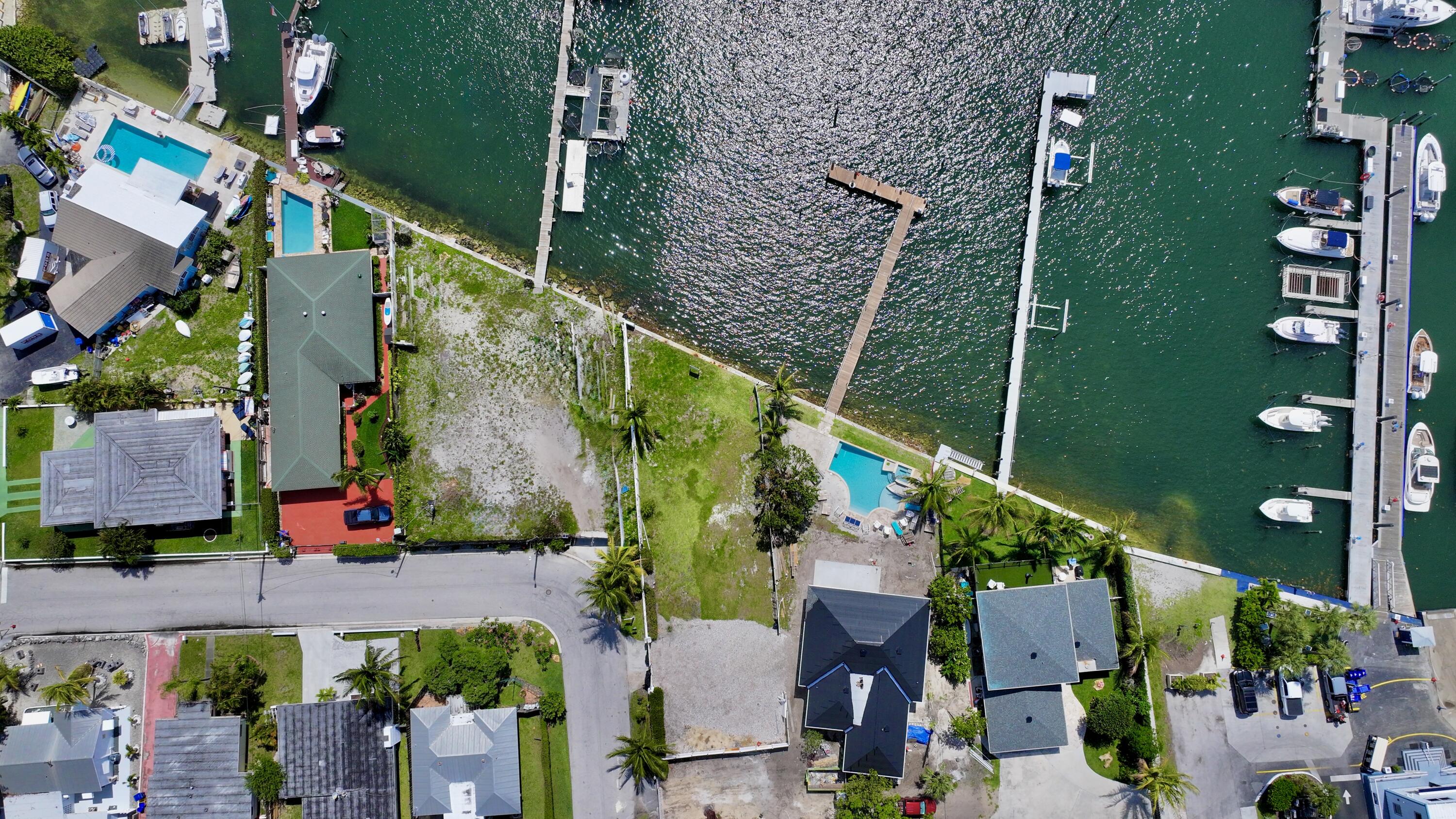 265 E 23rd Street, Riviera Beach FL 33404