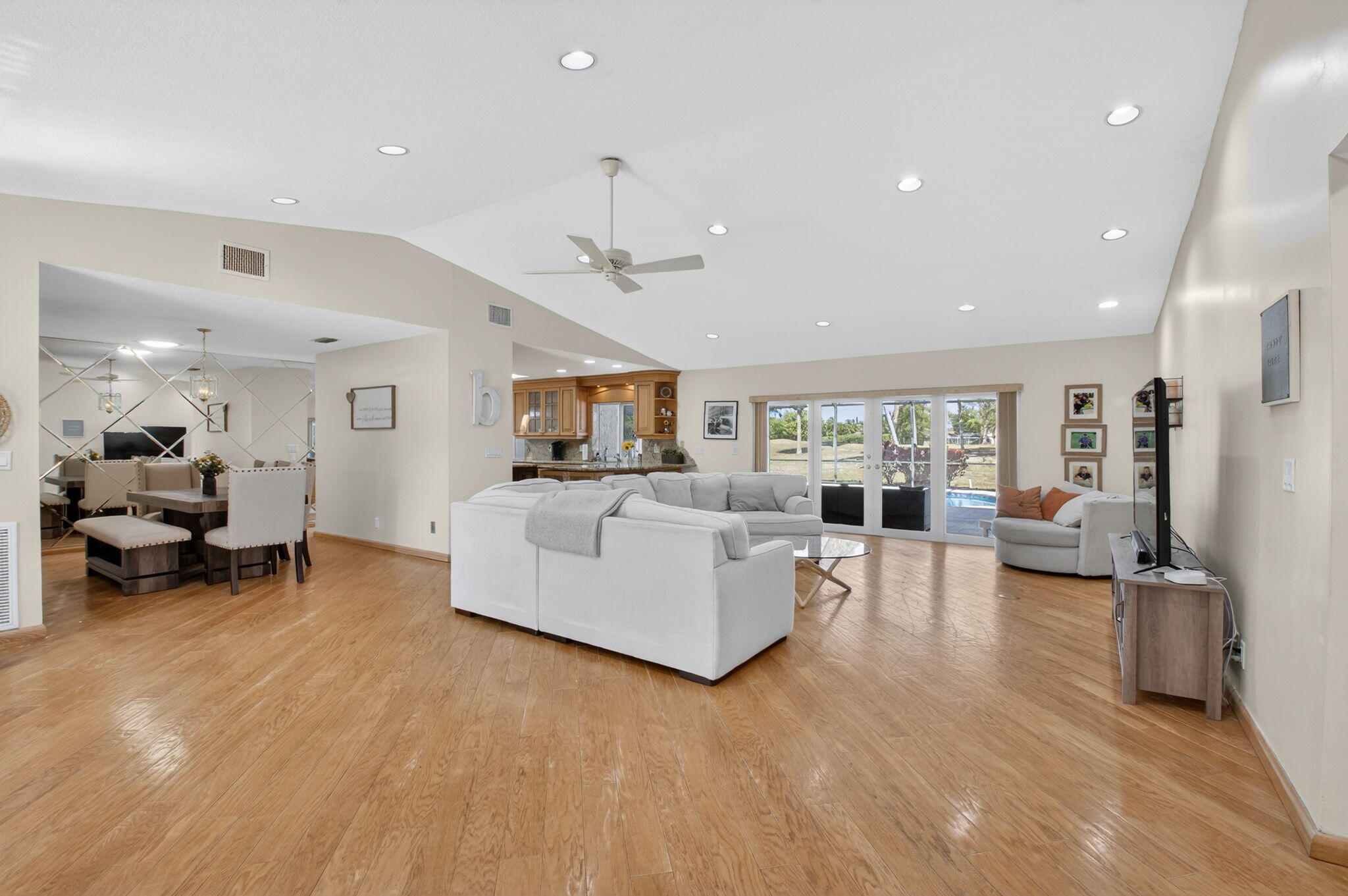 10185 Harbourtown, Boca Raton FL 33498