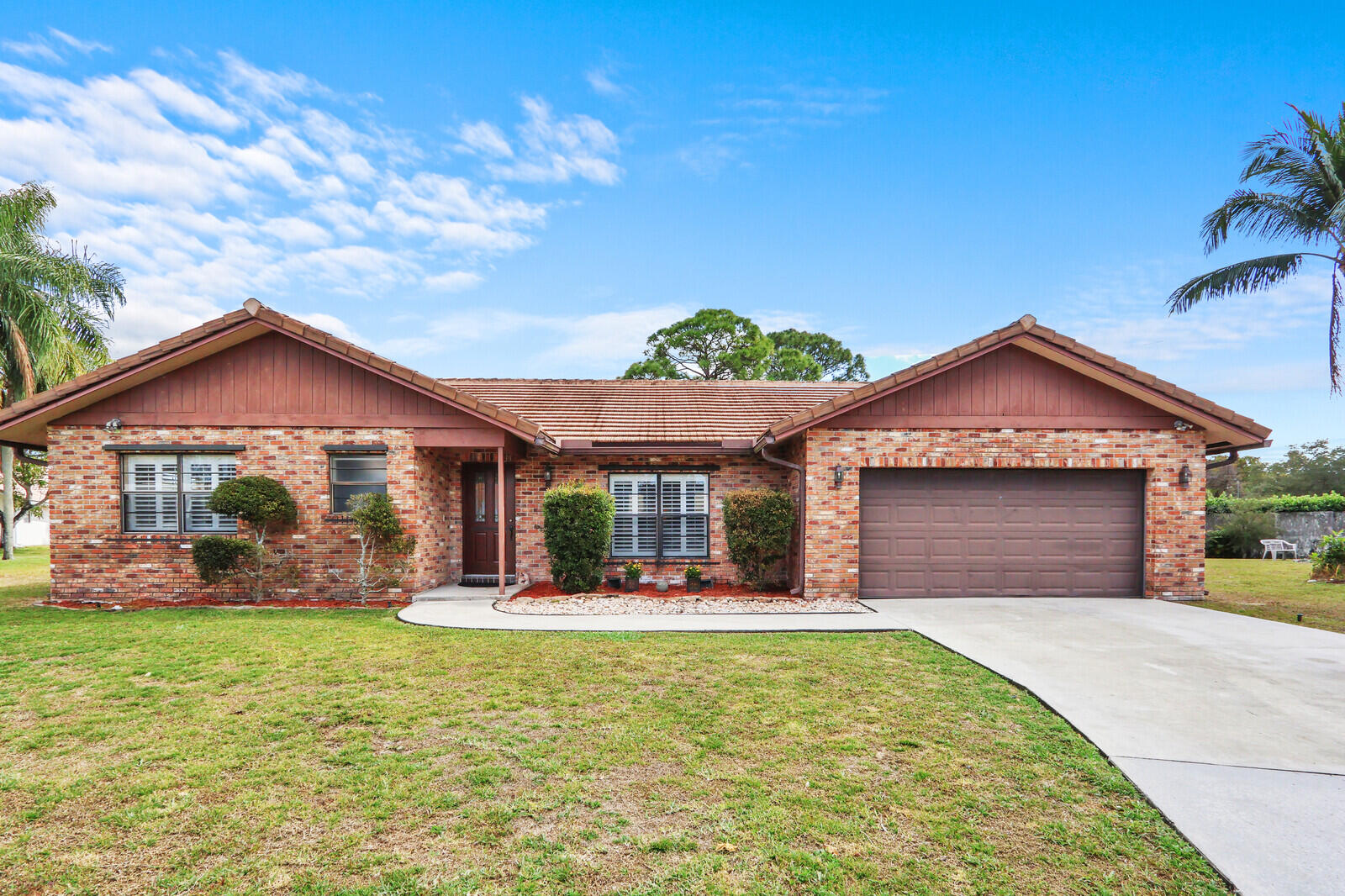 21946 White Pine, Boca Raton FL 33428