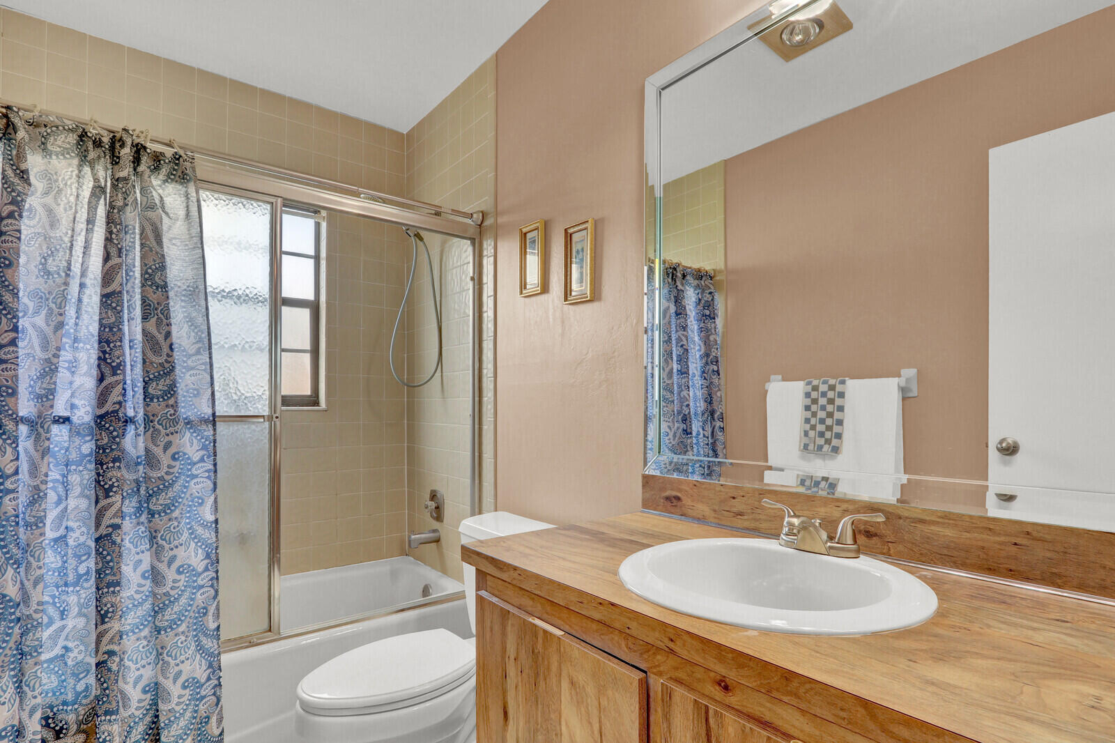 21946 White Pine, Boca Raton FL 33428
