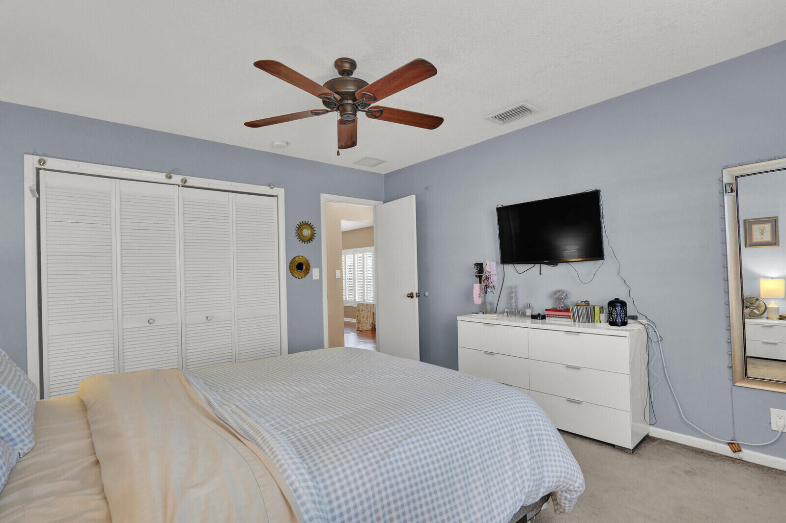 21946 White Pine, Boca Raton FL 33428
