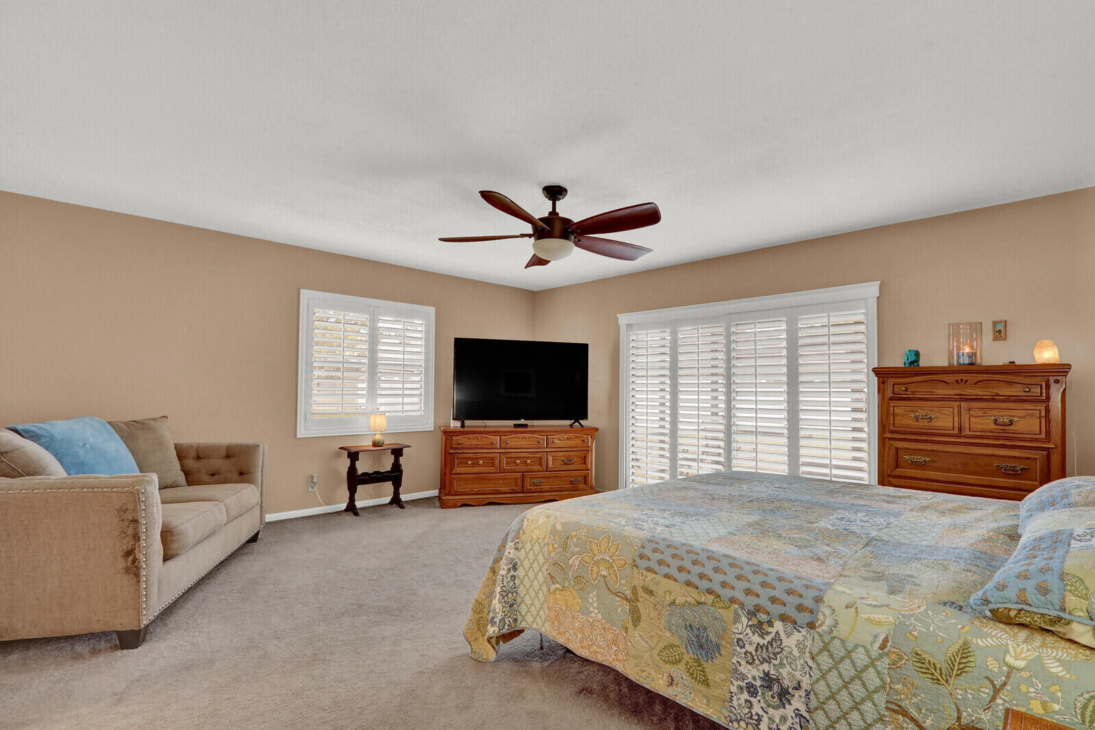 21946 White Pine, Boca Raton FL 33428