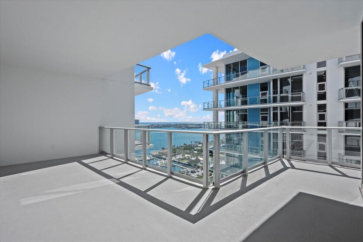 220 Lake Shore #2223, Lake Park FL 33403