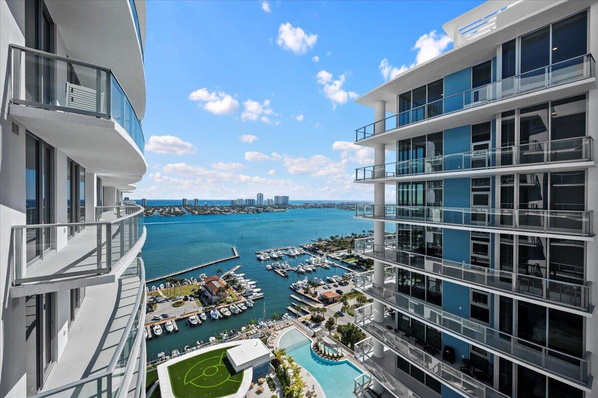 220 Lake Shore #2223, Lake Park FL 33403