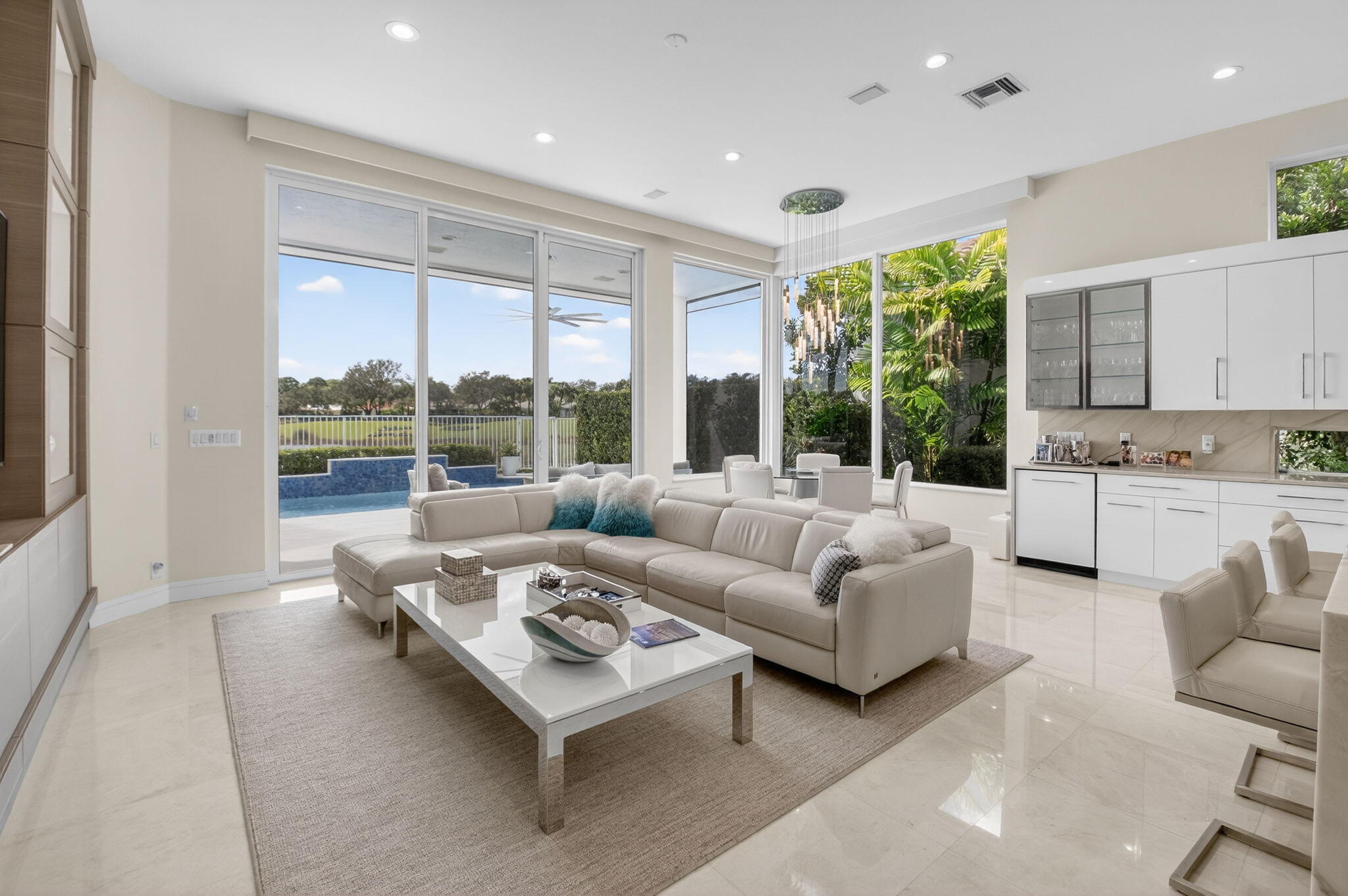 7790 Villa D Este, Delray Beach FL 33446