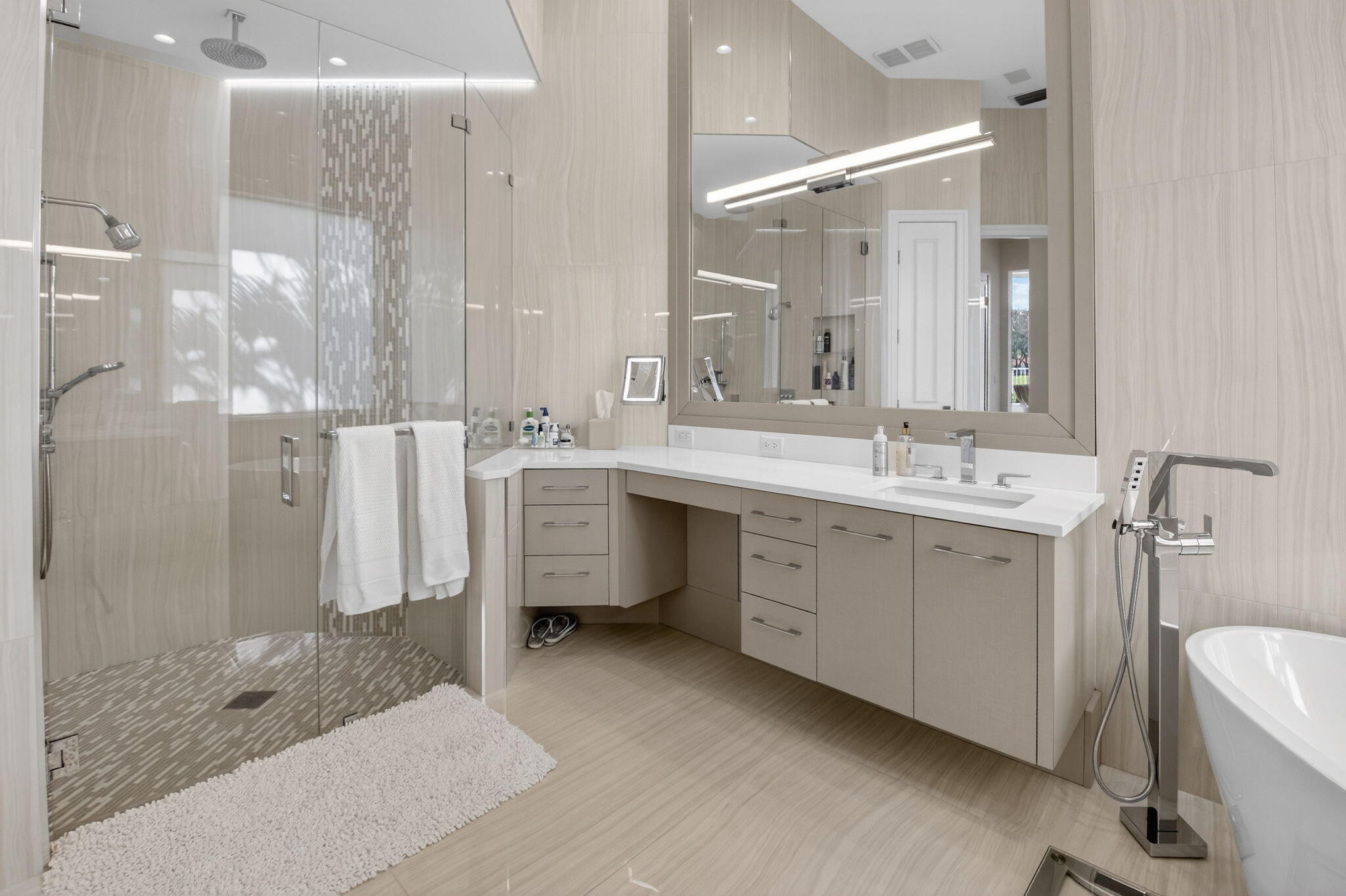 7790 Villa D Este, Delray Beach FL 33446