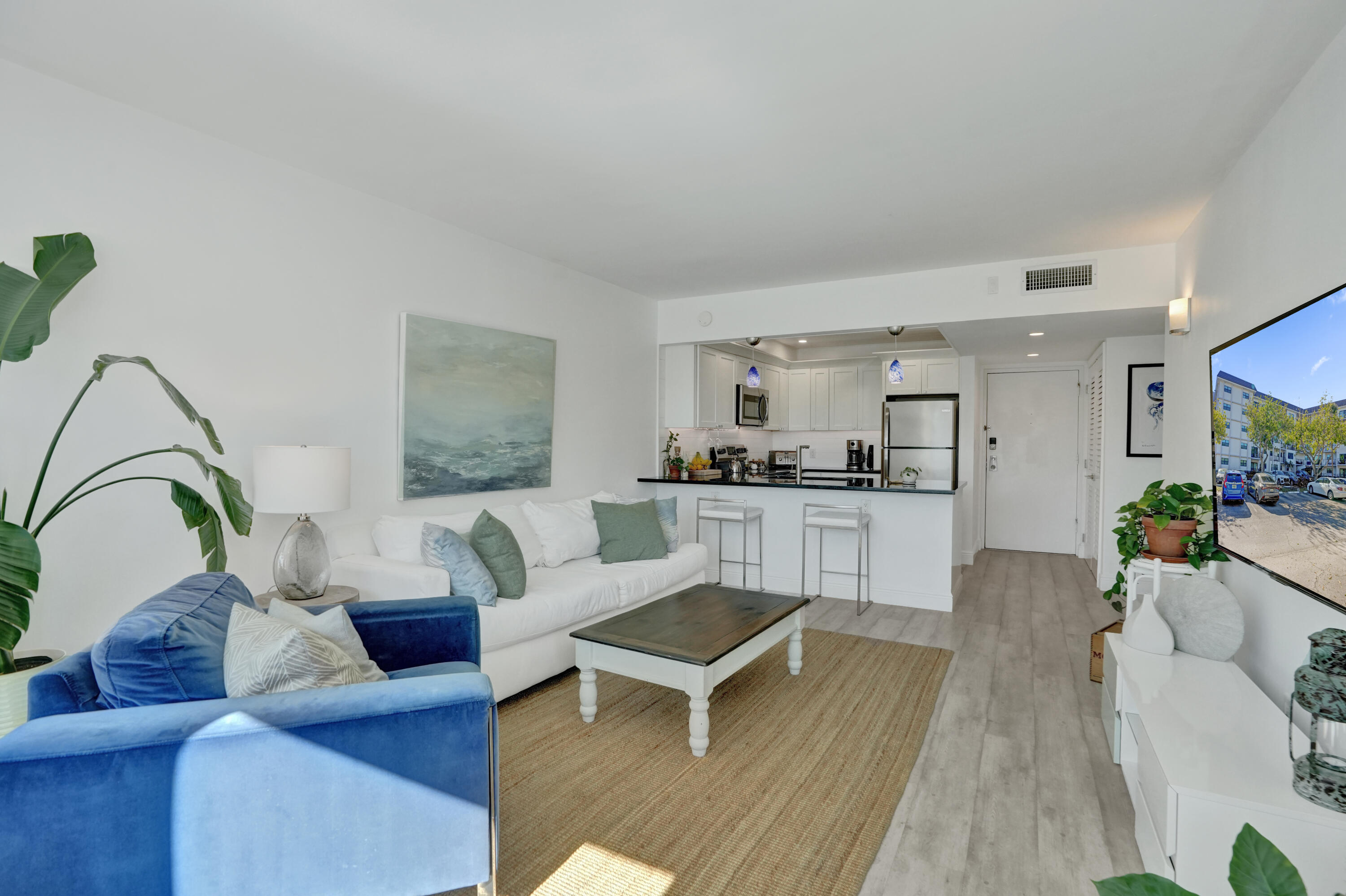 1000 River Reach #423, Fort Lauderdale FL 33315