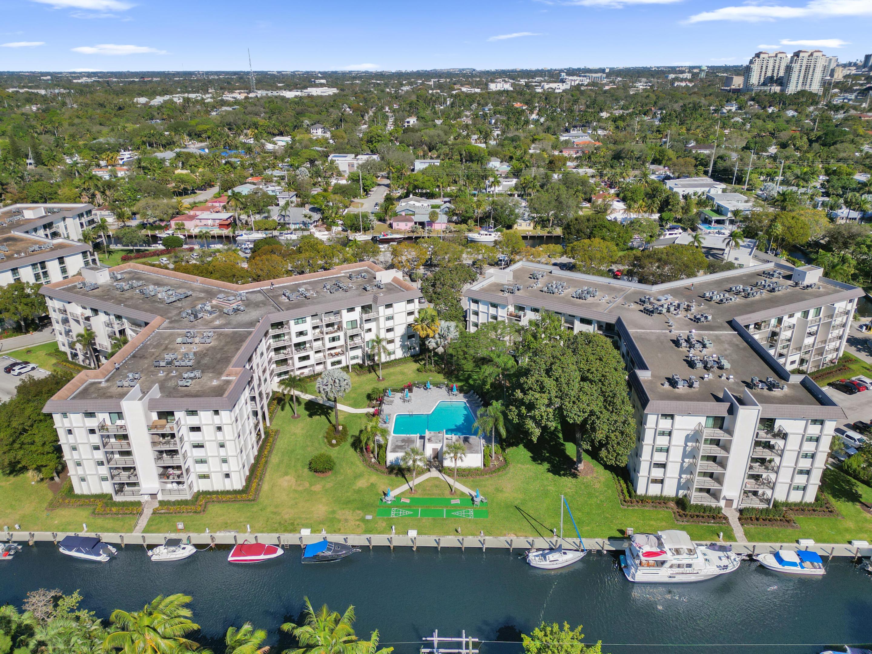 1000 River Reach #423, Fort Lauderdale FL 33315