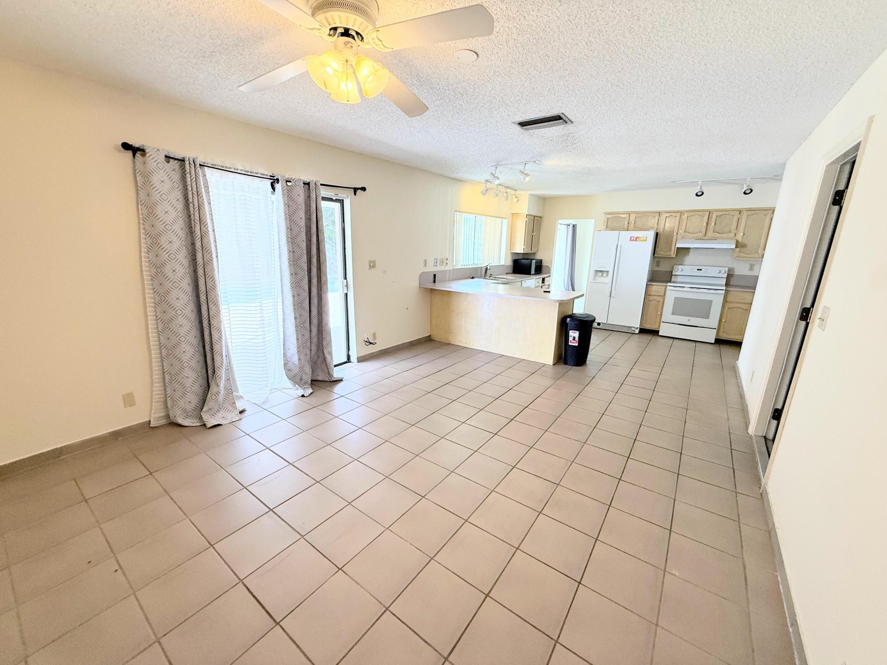 17726 Raintree, Boca Raton FL 33487