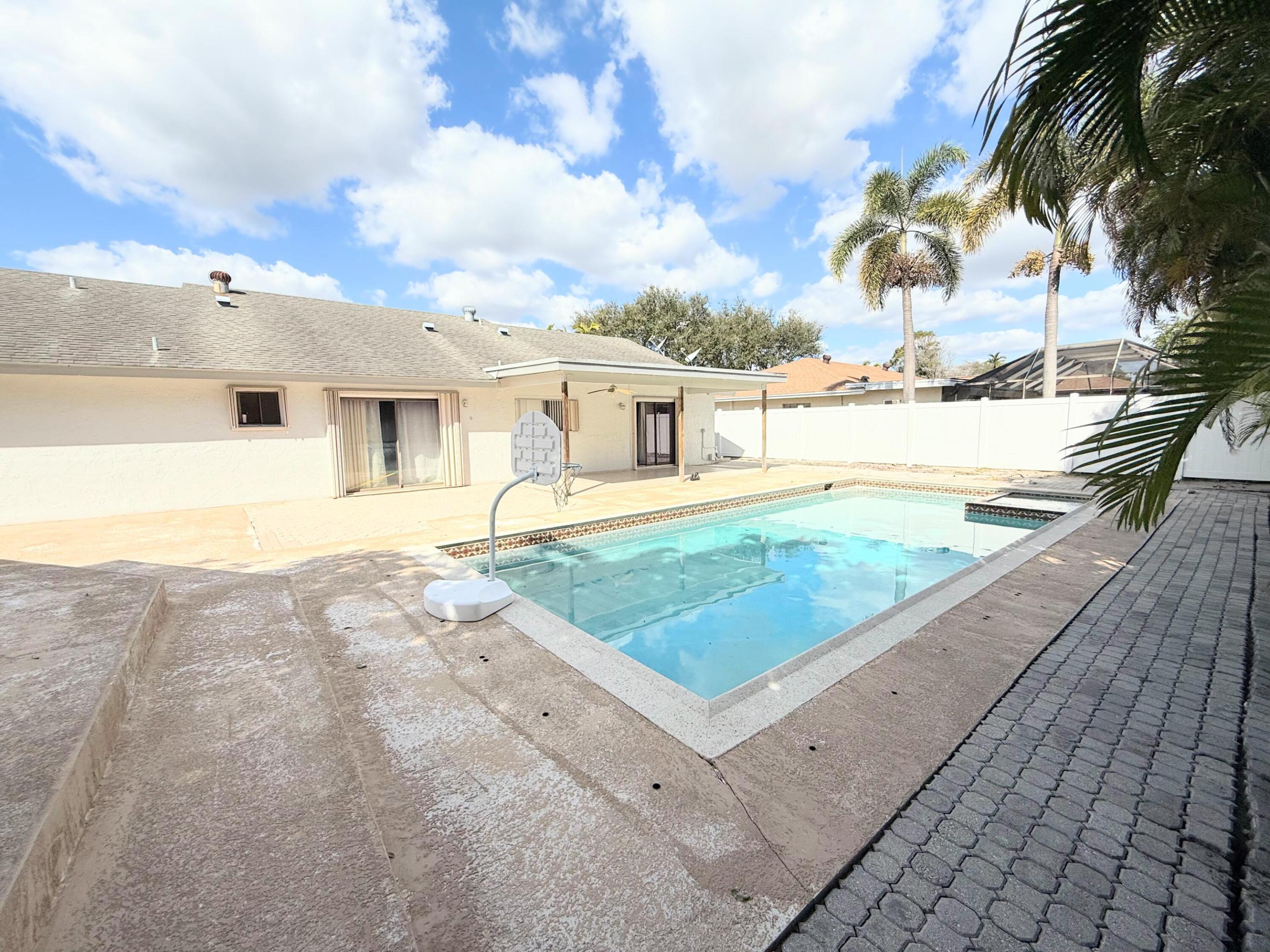 17726 Raintree, Boca Raton FL 33487