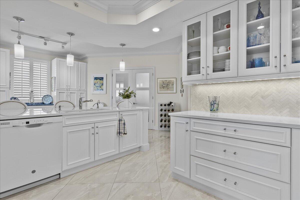 3620 Gardens #503b, Palm Beach Gardens FL 33410