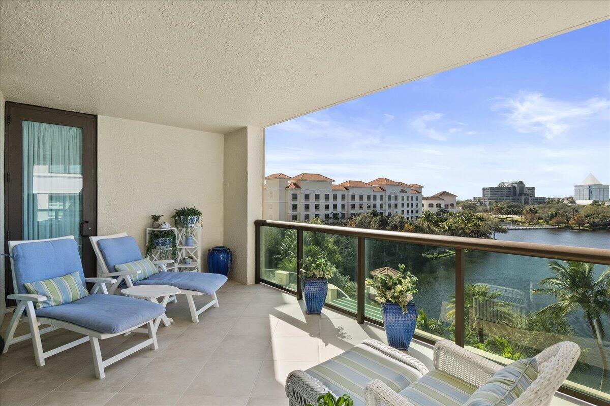 3620 Gardens #503b, Palm Beach Gardens FL 33410