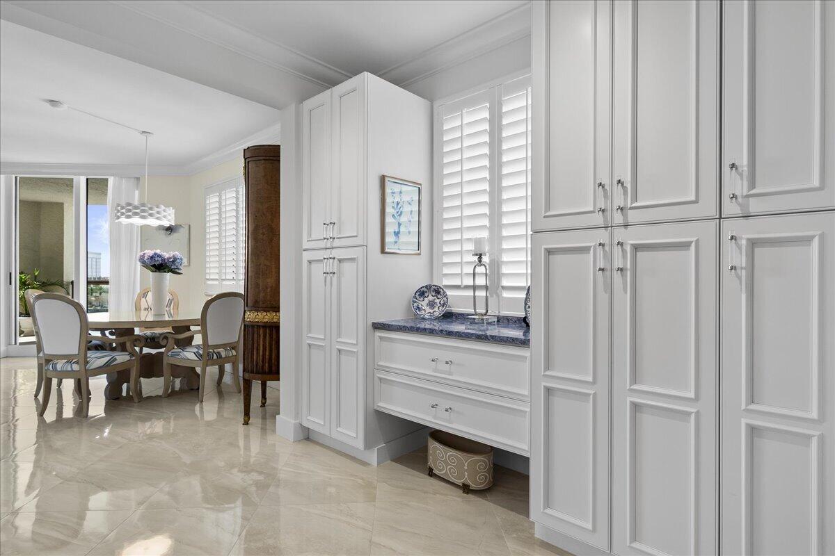3620 Gardens #503b, Palm Beach Gardens FL 33410