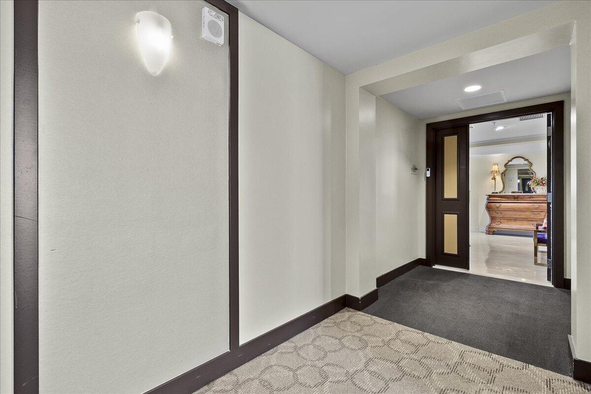 3620 Gardens #503b, Palm Beach Gardens FL 33410