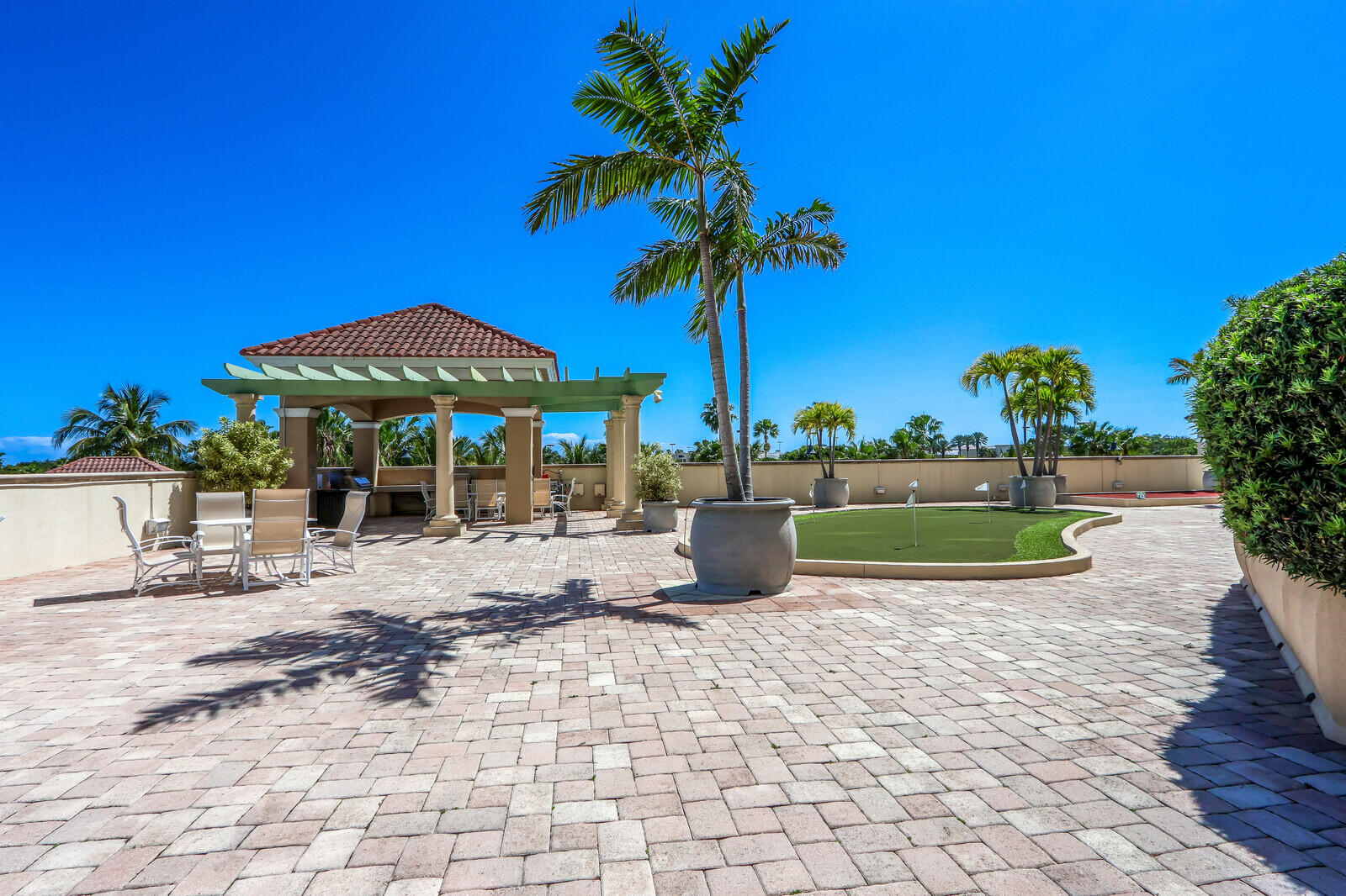 3620 Gardens #503b, Palm Beach Gardens FL 33410