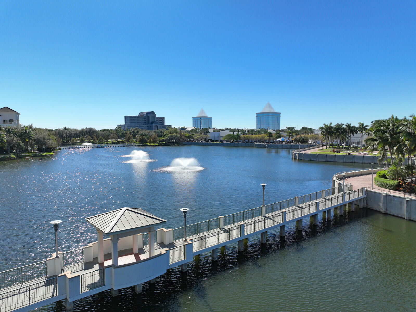 3620 Gardens #503b, Palm Beach Gardens FL 33410