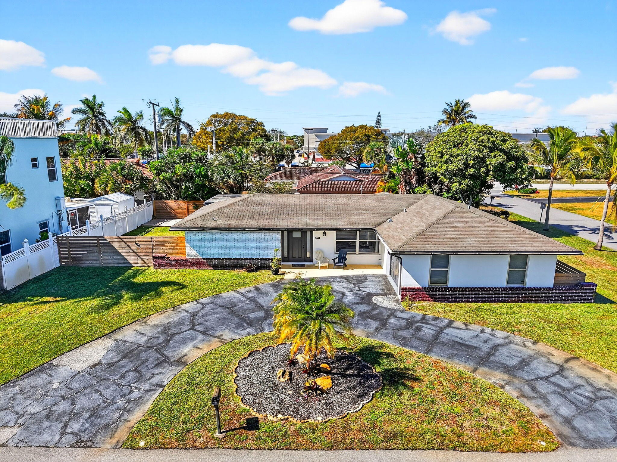 3651 Palm, Riviera Beach FL 33404