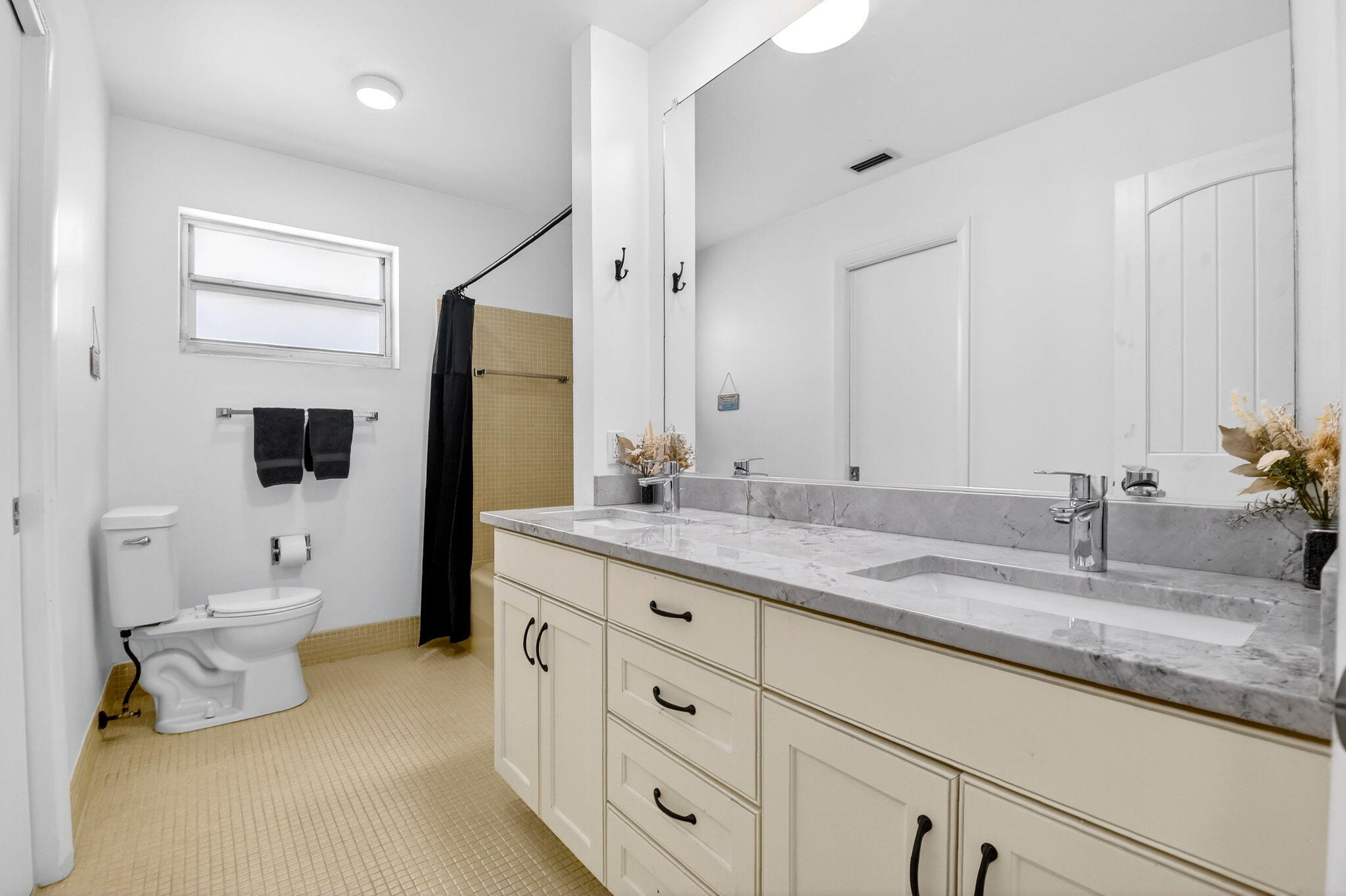 3651 Palm, Riviera Beach FL 33404
