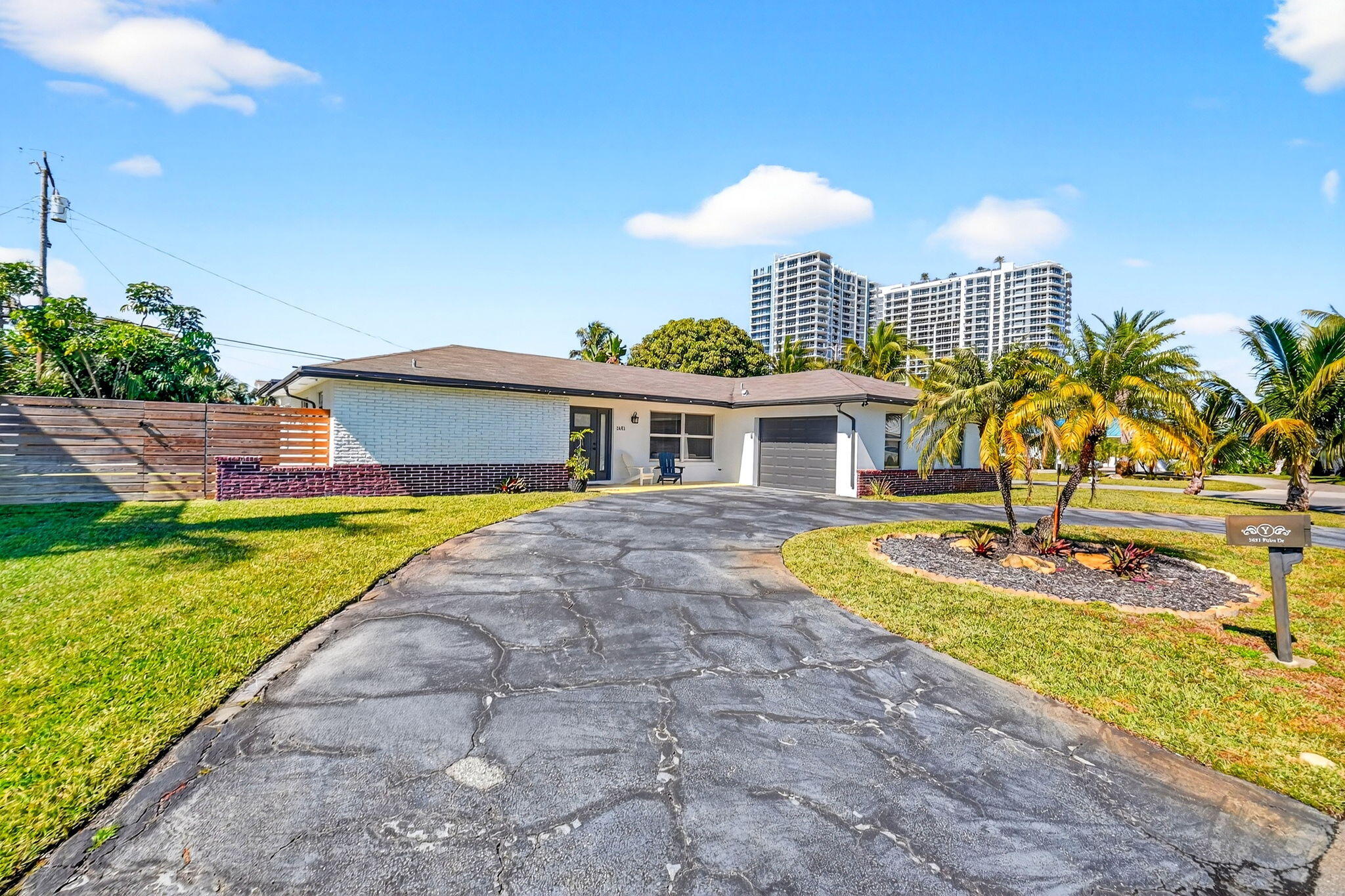 3651 Palm, Riviera Beach FL 33404