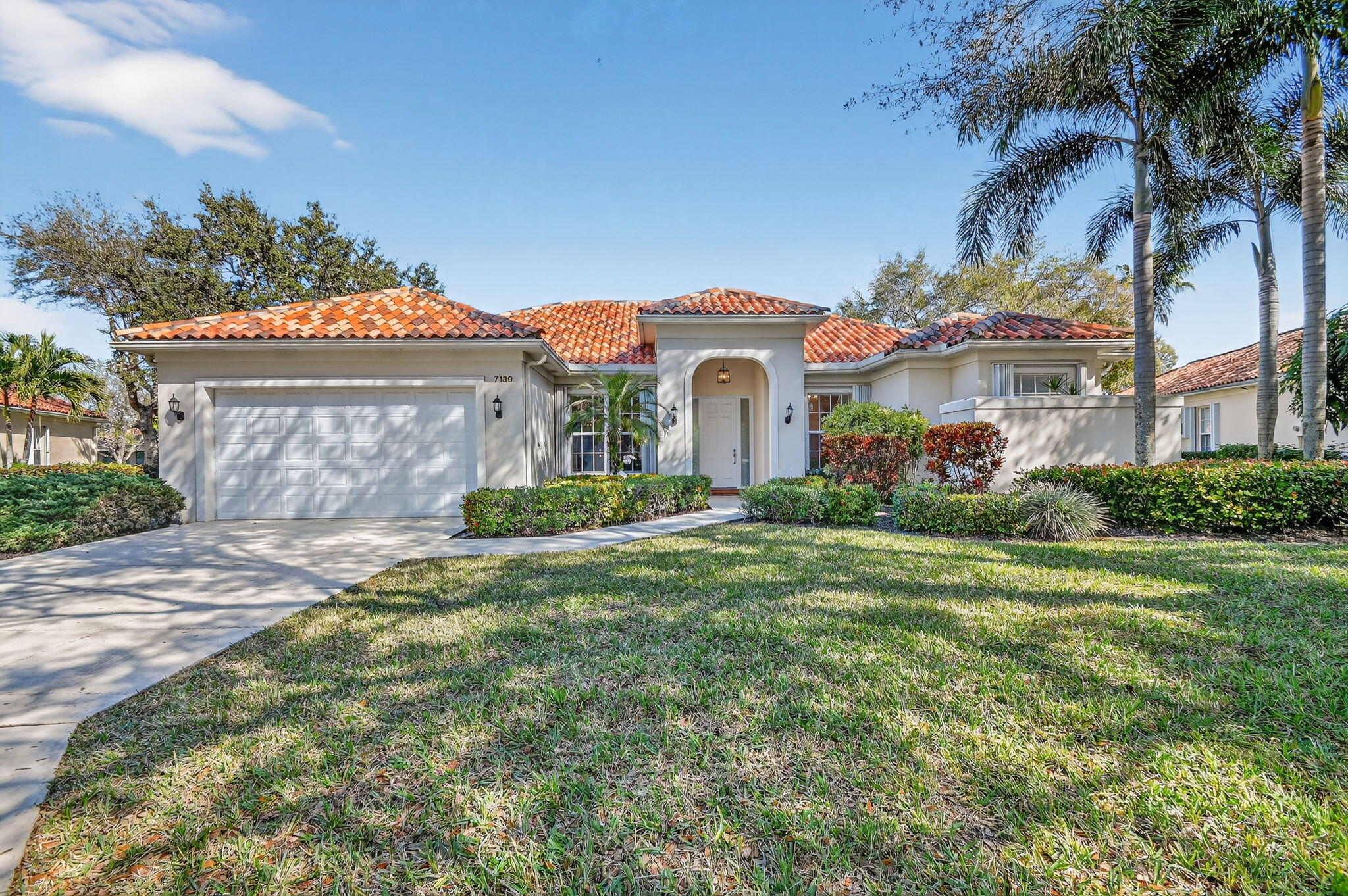 7139 Crystal Lake, West Palm Beach FL 33411