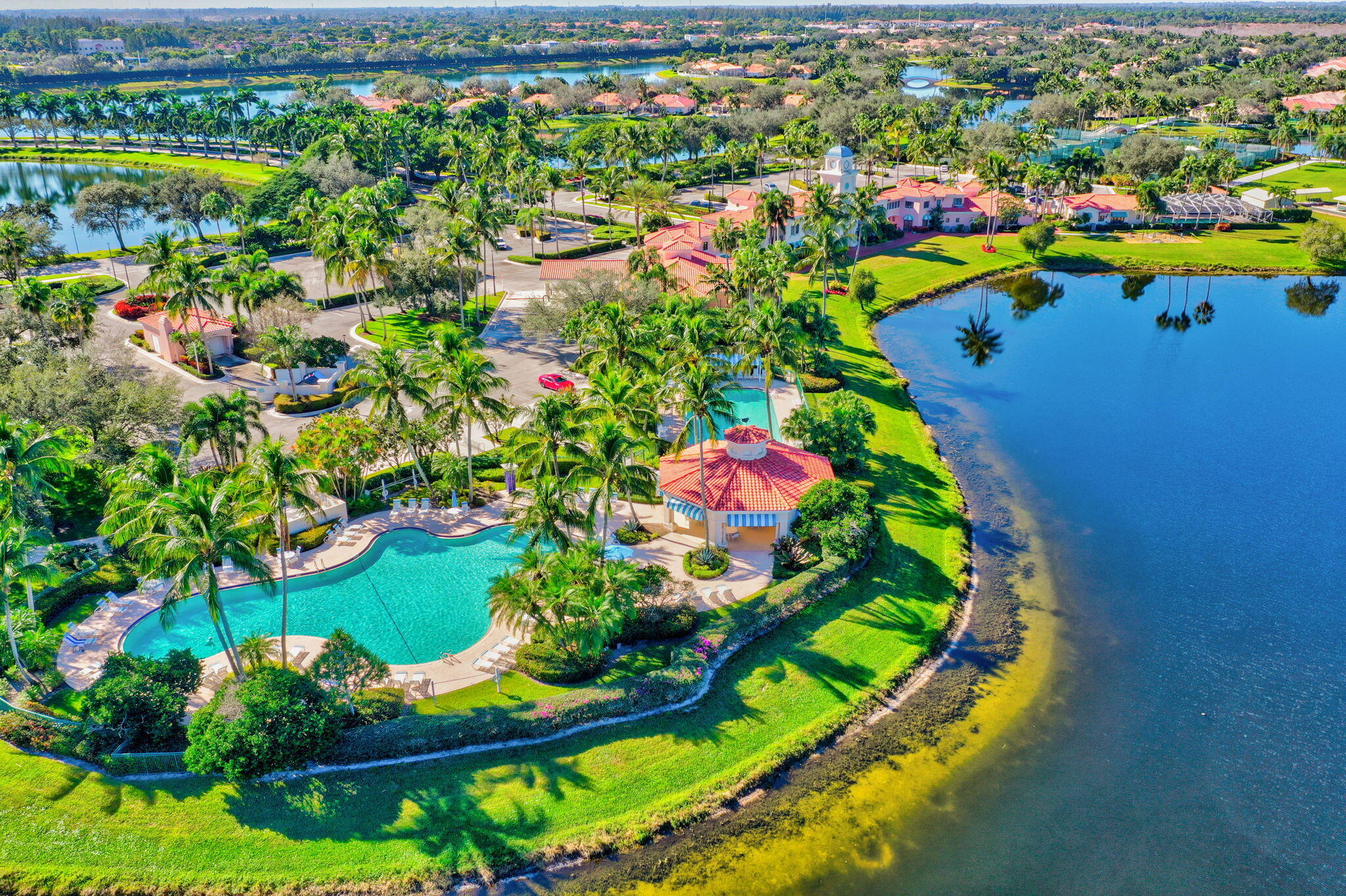 7139 Crystal Lake, West Palm Beach FL 33411
