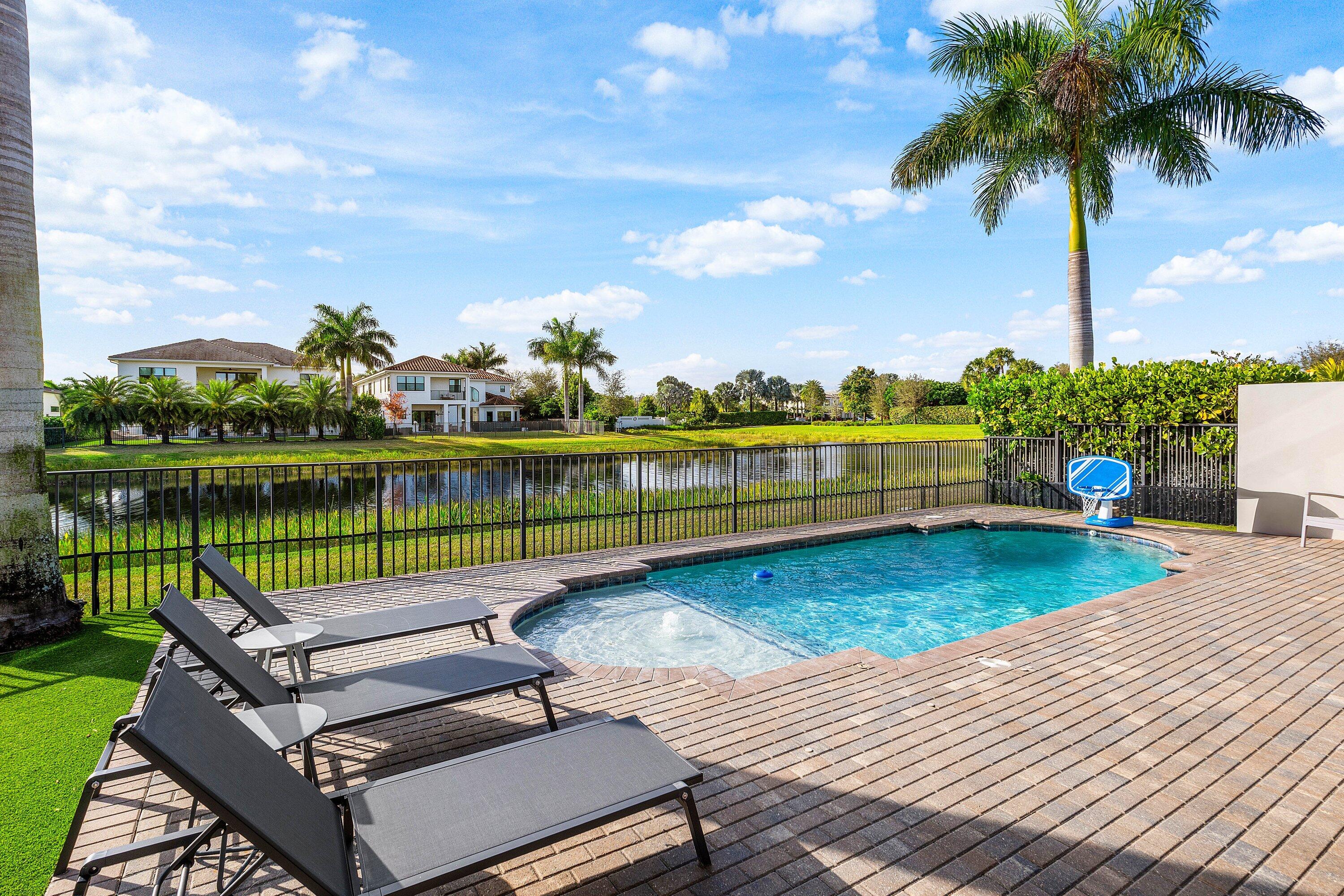 17317 Santaluce, Boca Raton FL 33496
