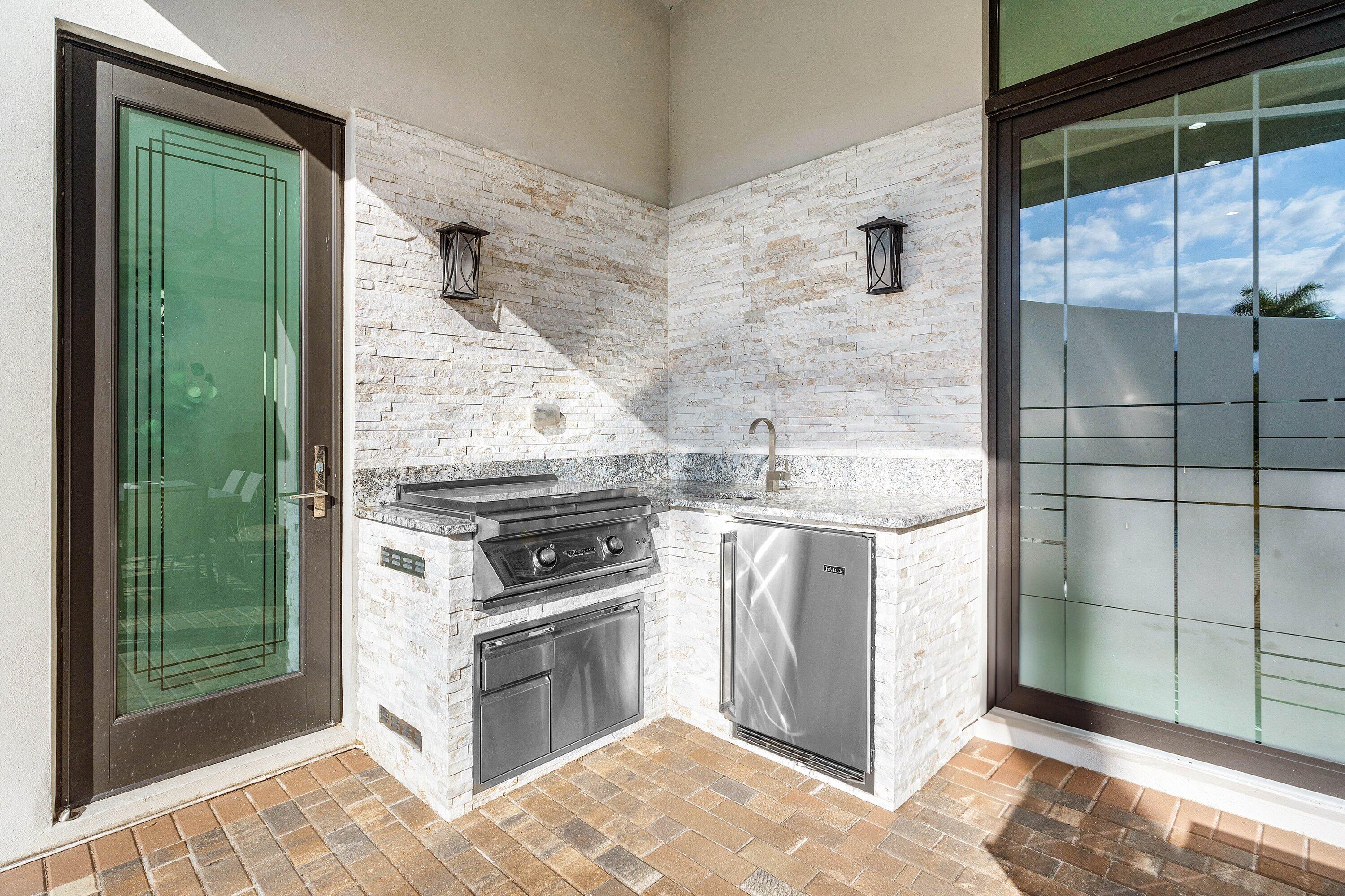 17317 Santaluce, Boca Raton FL 33496