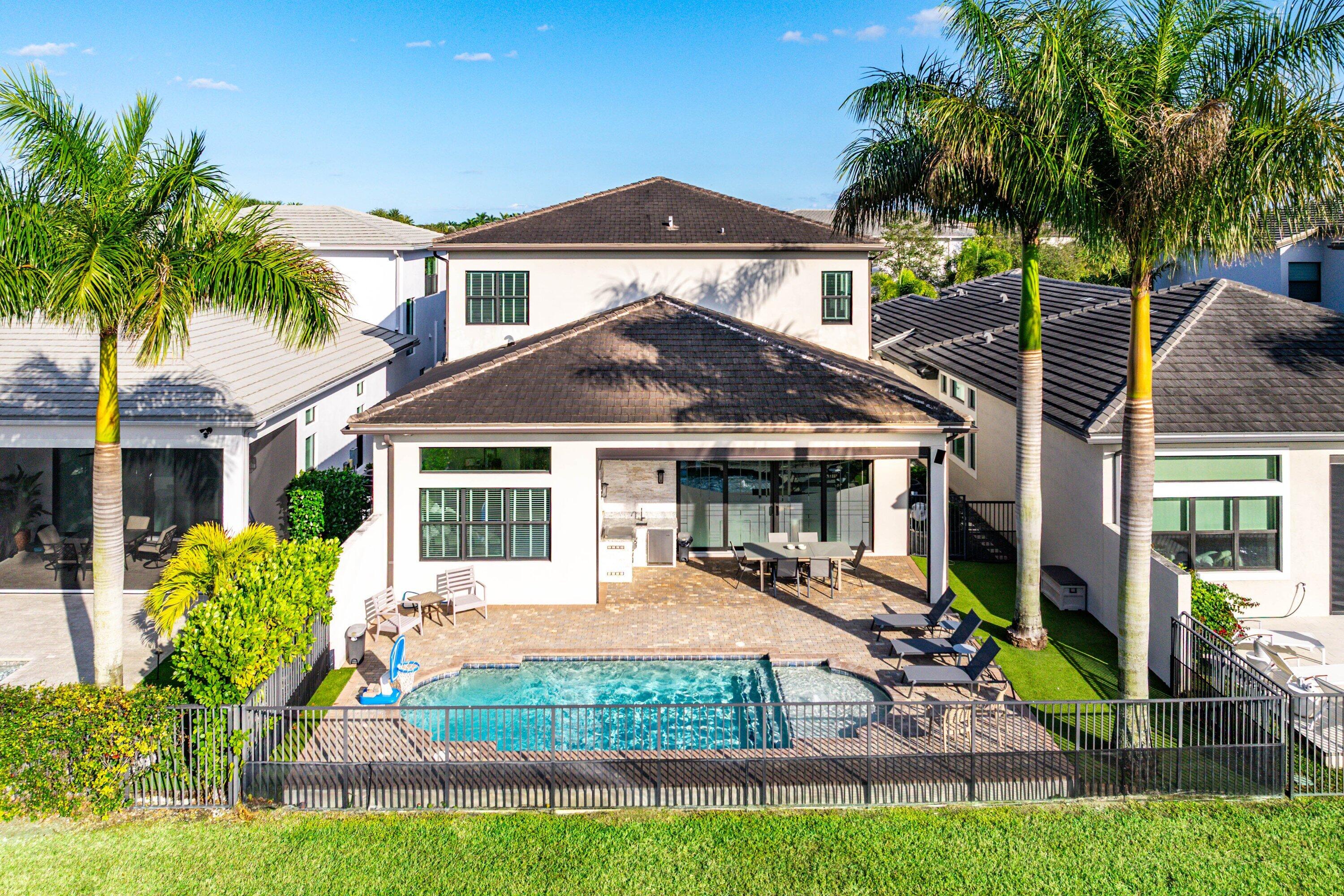 17317 Santaluce, Boca Raton FL 33496