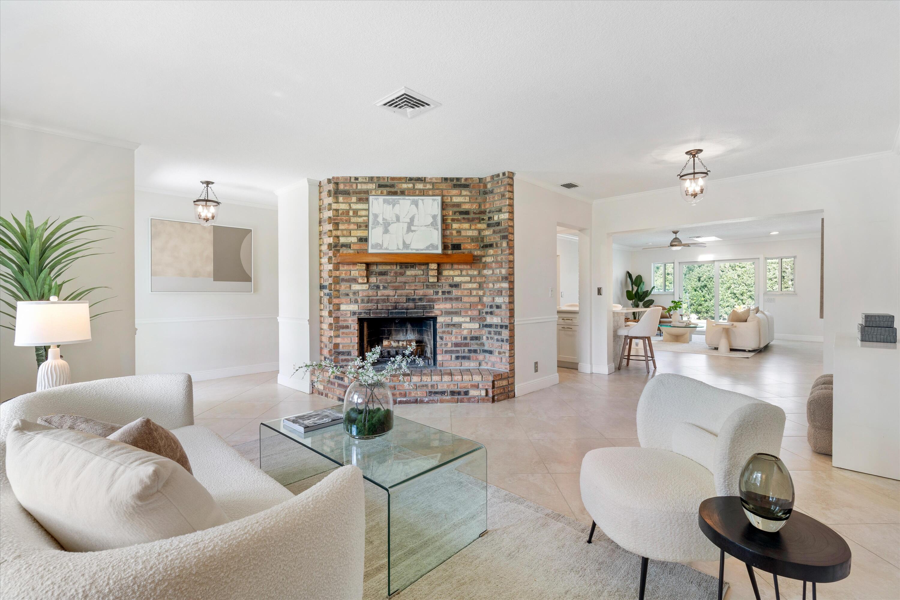 1041 SW 7th, Boca Raton FL 33486