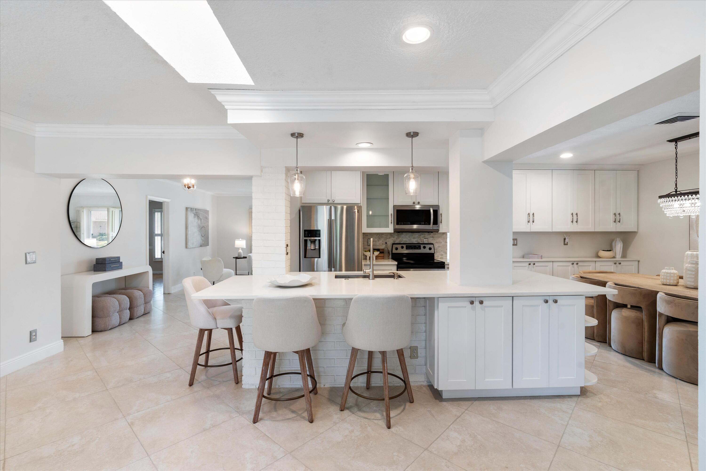 1041 SW 7th, Boca Raton FL 33486