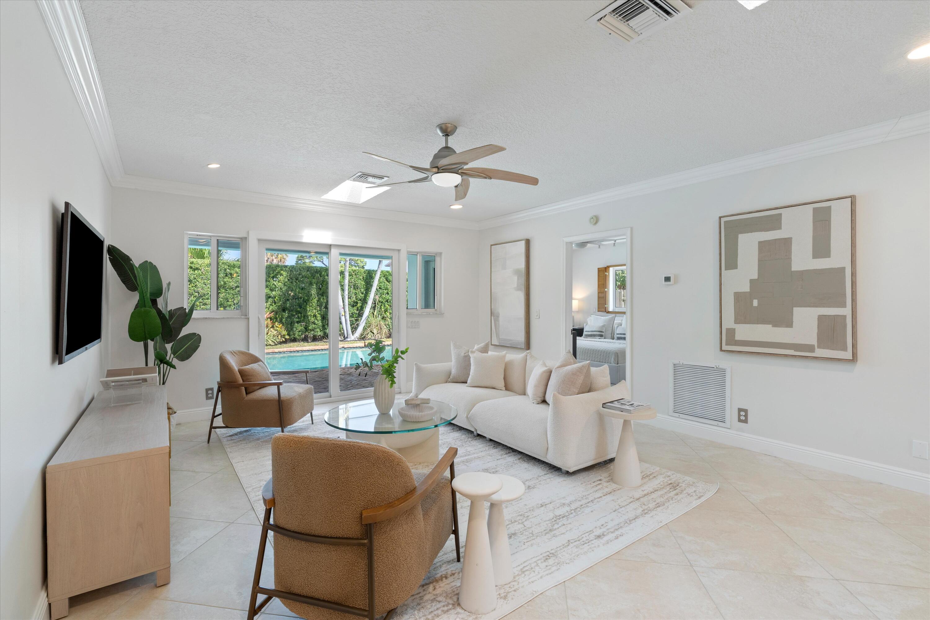 1041 SW 7th, Boca Raton FL 33486