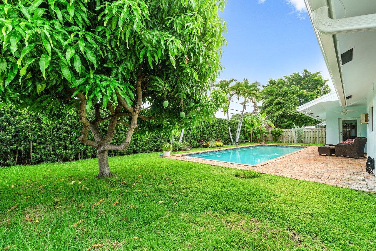 1041 SW 7th, Boca Raton FL 33486