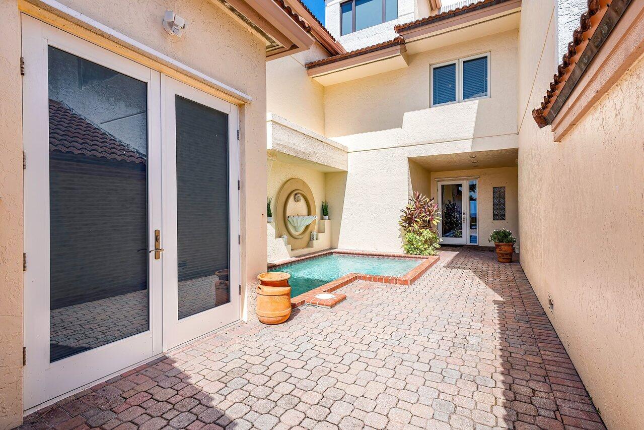 4517 S Ocean, Highland Beach FL 33487