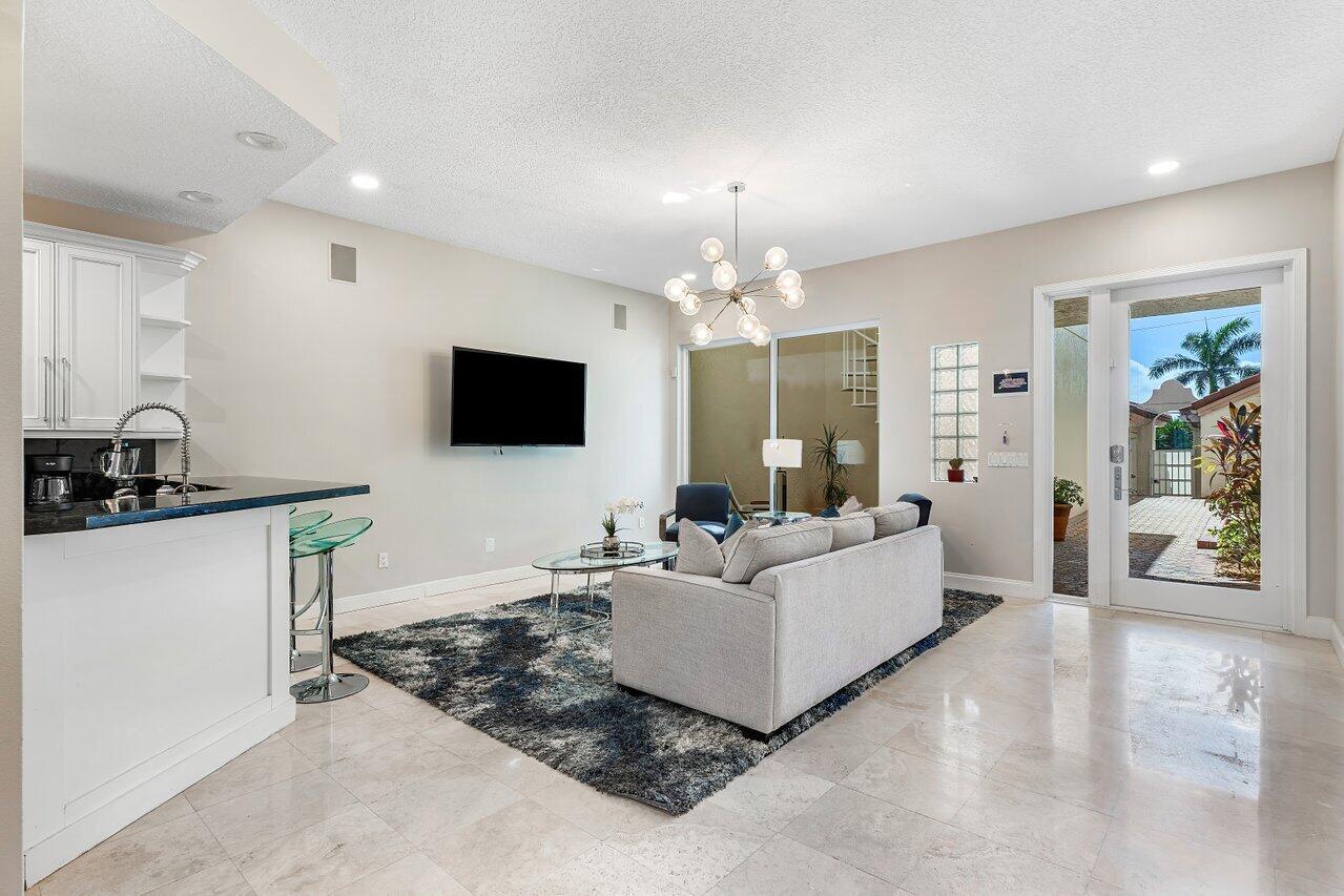 4517 S Ocean, Highland Beach FL 33487