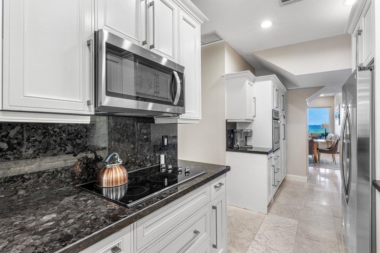 4517 S Ocean, Highland Beach FL 33487