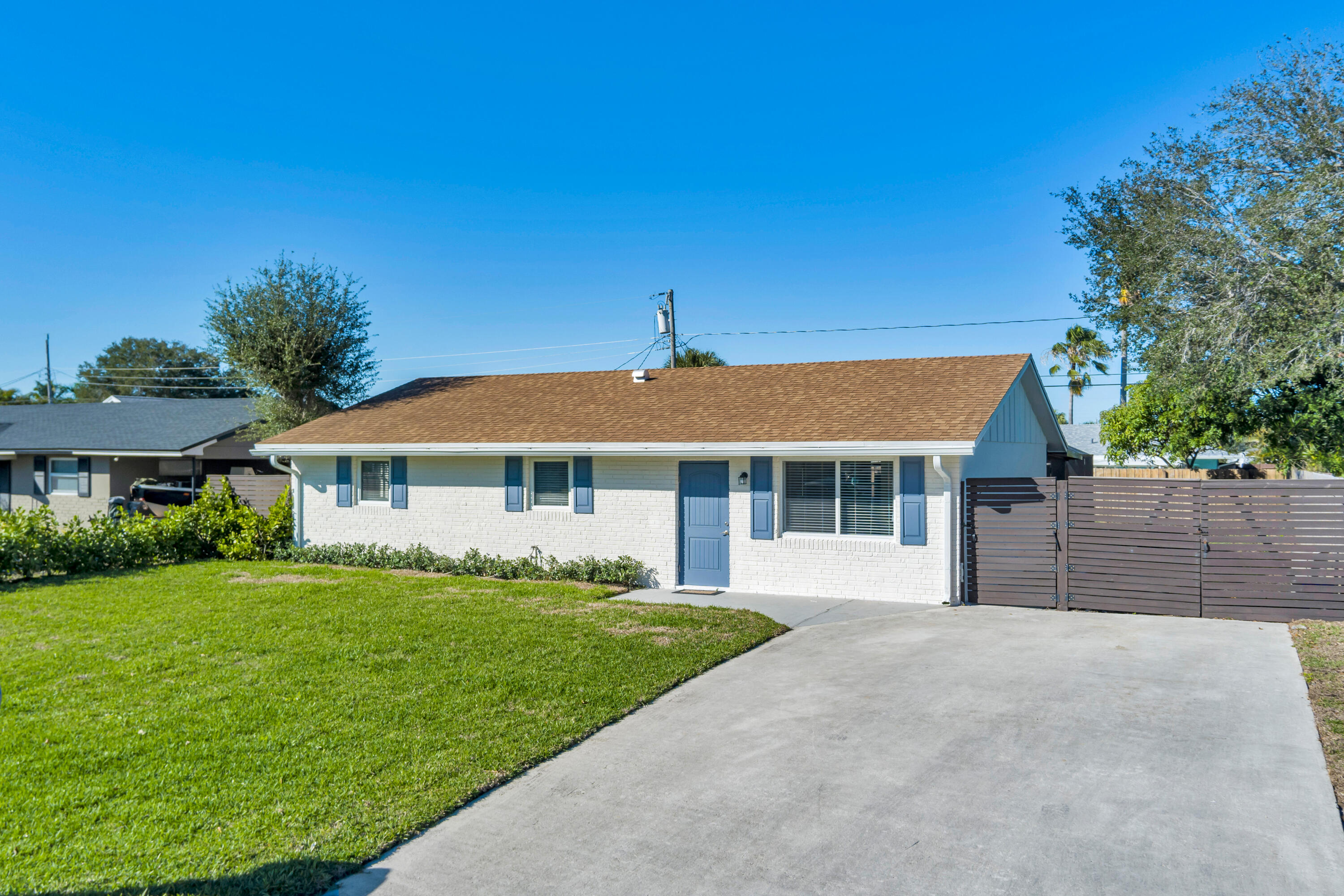 4305 Birdwood, Palm Beach Gardens FL 33410