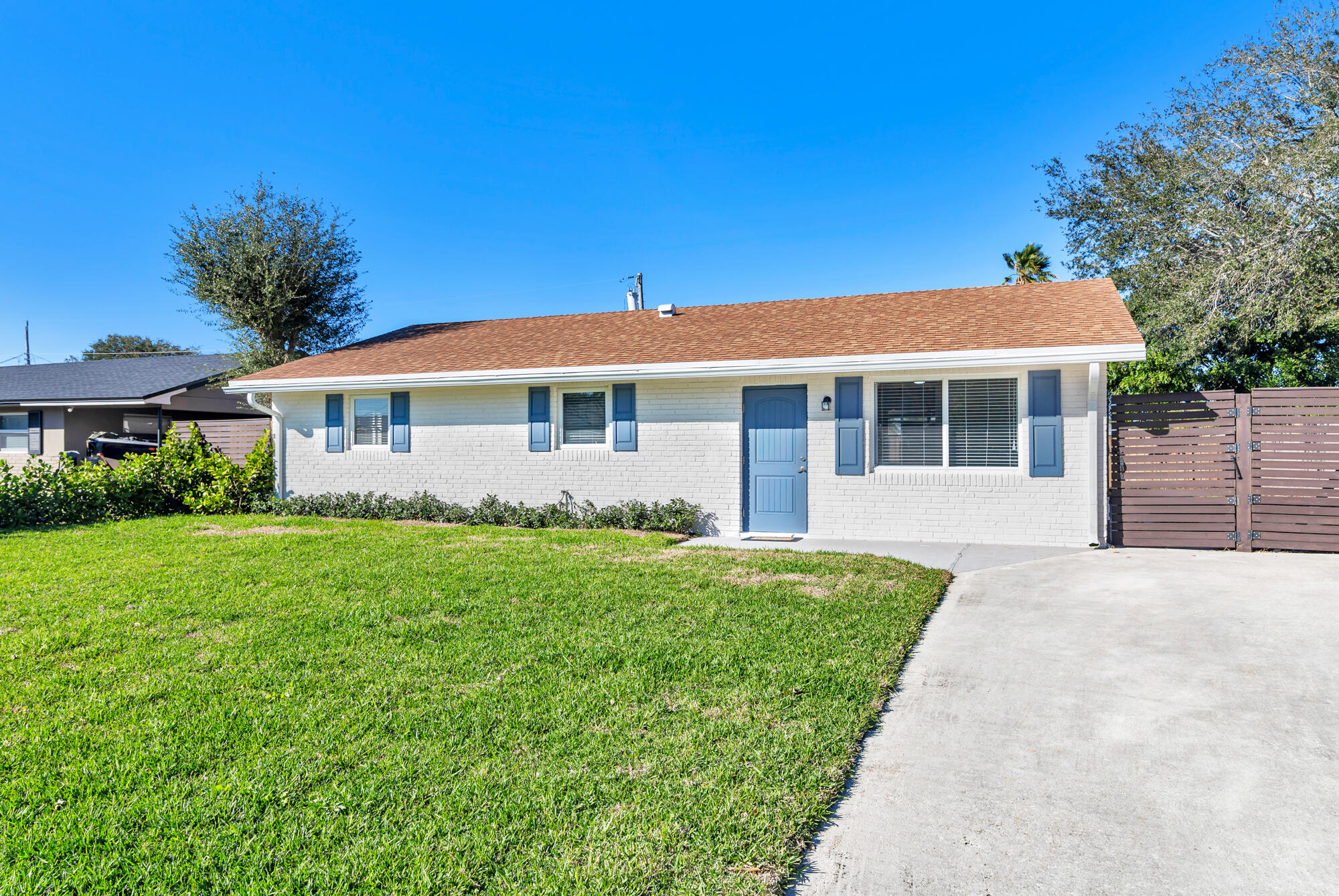 4305 Birdwood, Palm Beach Gardens FL 33410