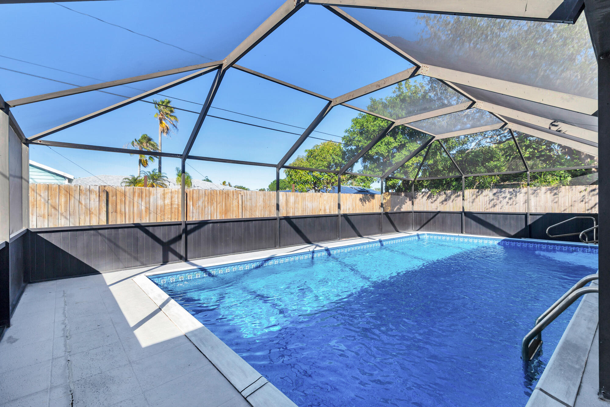 4305 Birdwood, Palm Beach Gardens FL 33410