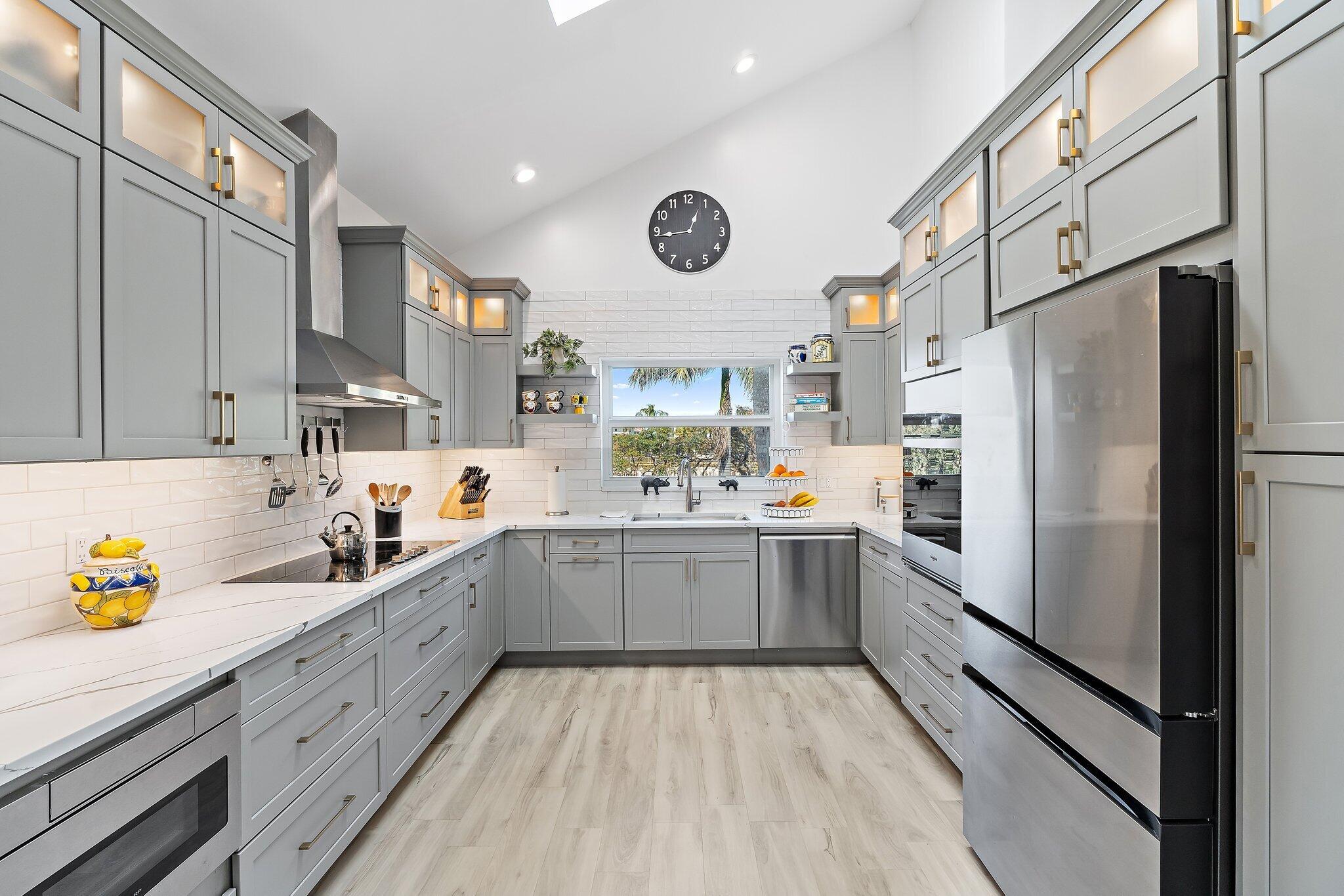 4161 S Us Highway 1 #E3, Jupiter FL 33477