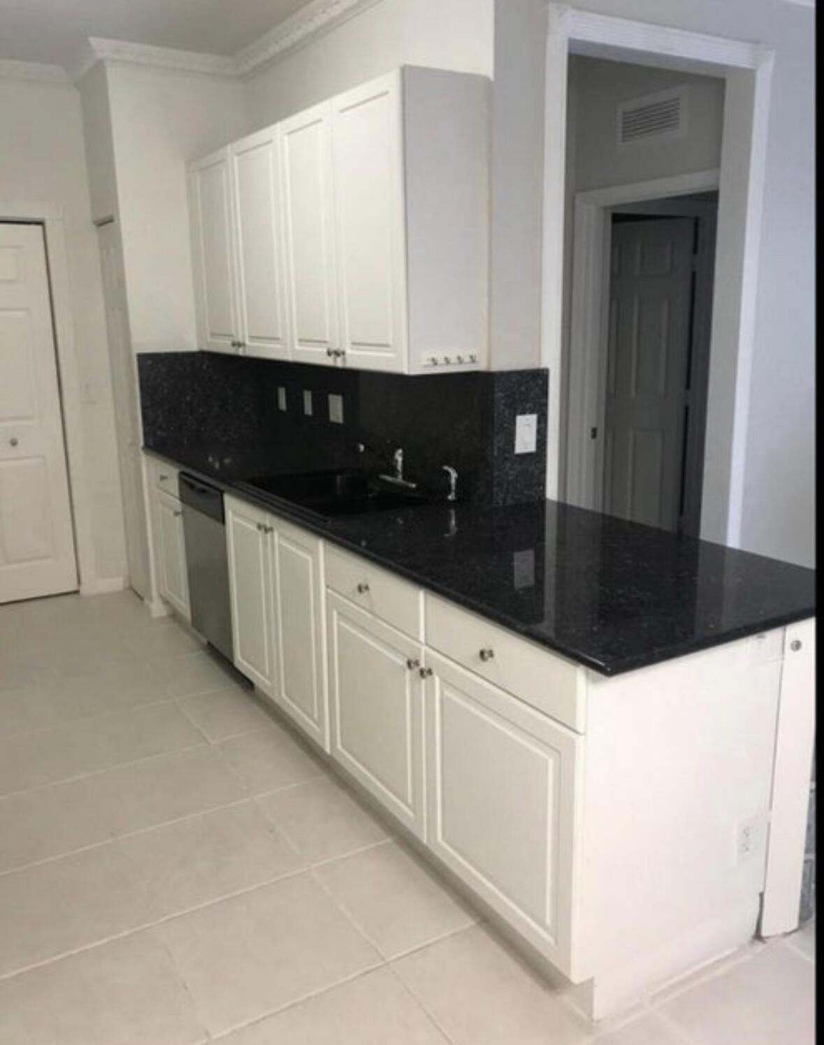 3545 Forest Hill #2, West Palm Beach FL 33406