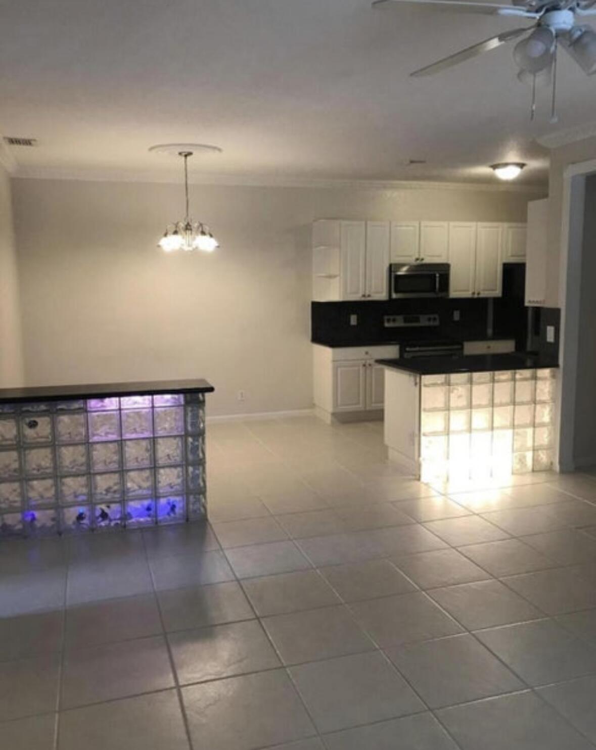 3545 Forest Hill #2, West Palm Beach FL 33406