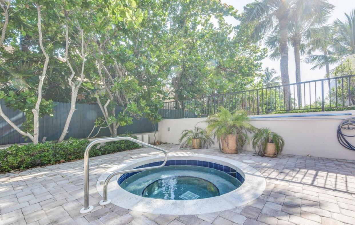 420 Celestial #202, Juno Beach FL 33408