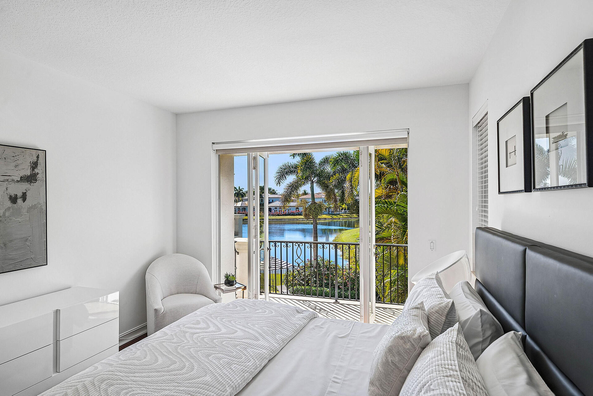 17698 Middlebrook, Boca Raton FL 33496