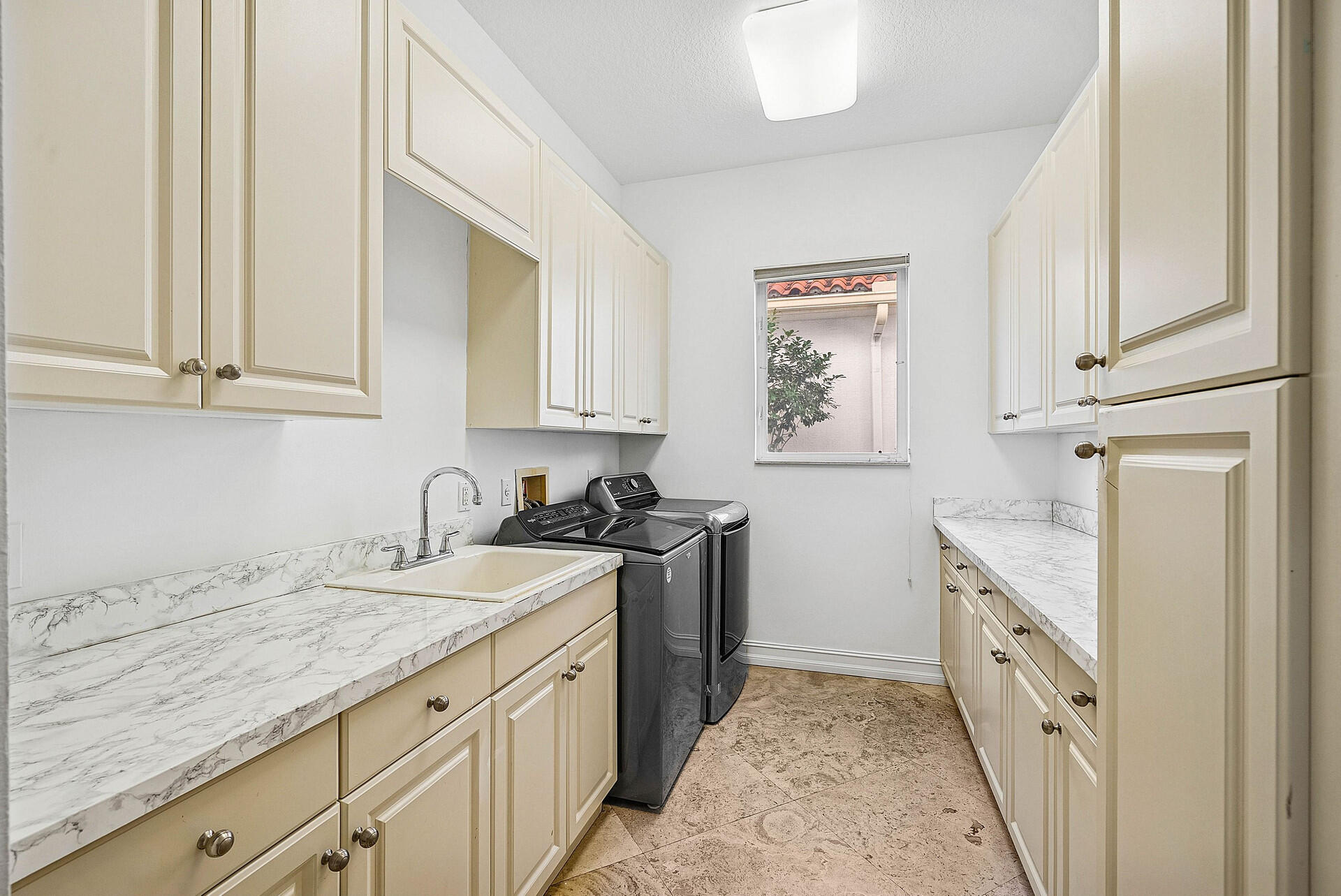 17698 Middlebrook, Boca Raton FL 33496