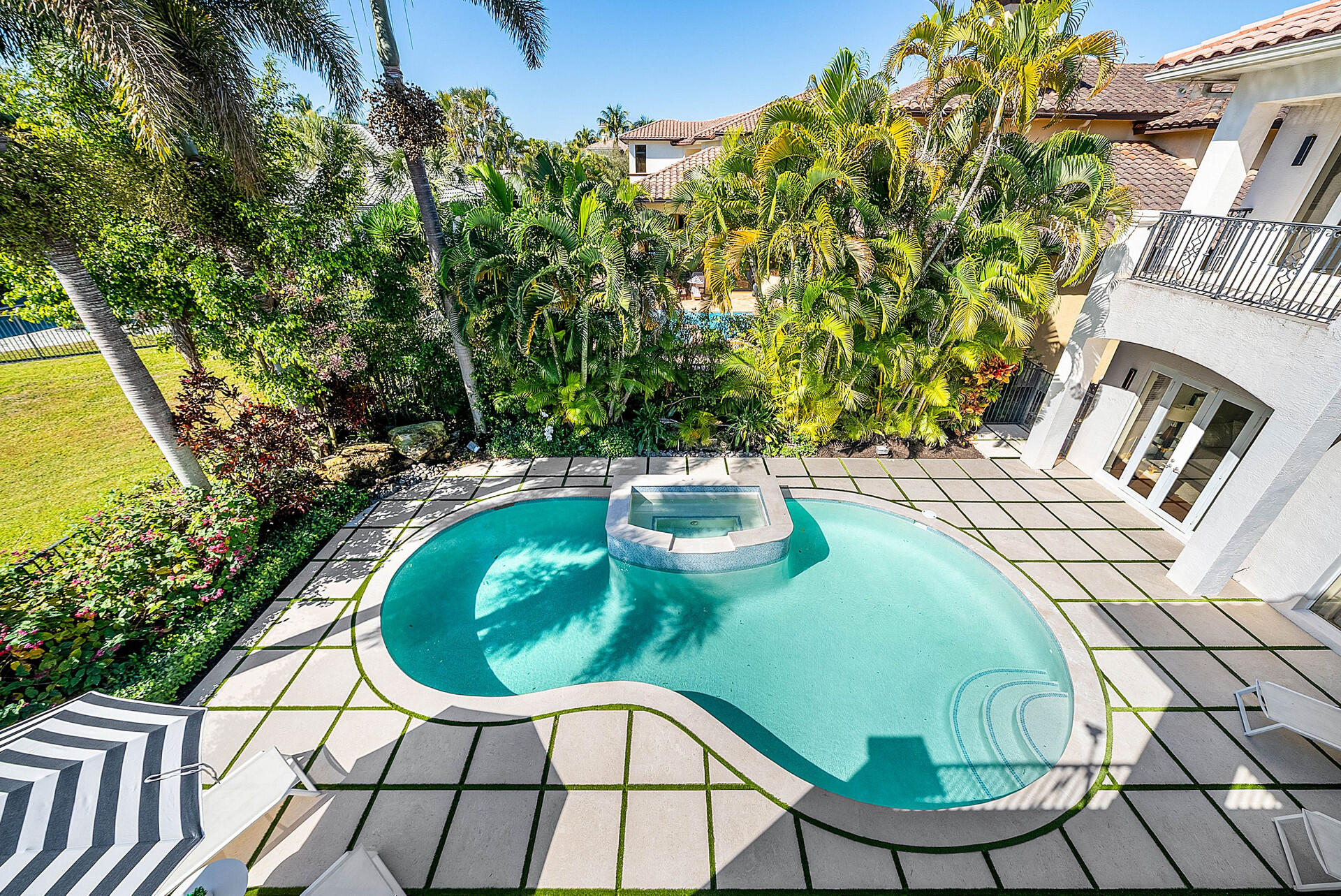 17698 Middlebrook, Boca Raton FL 33496
